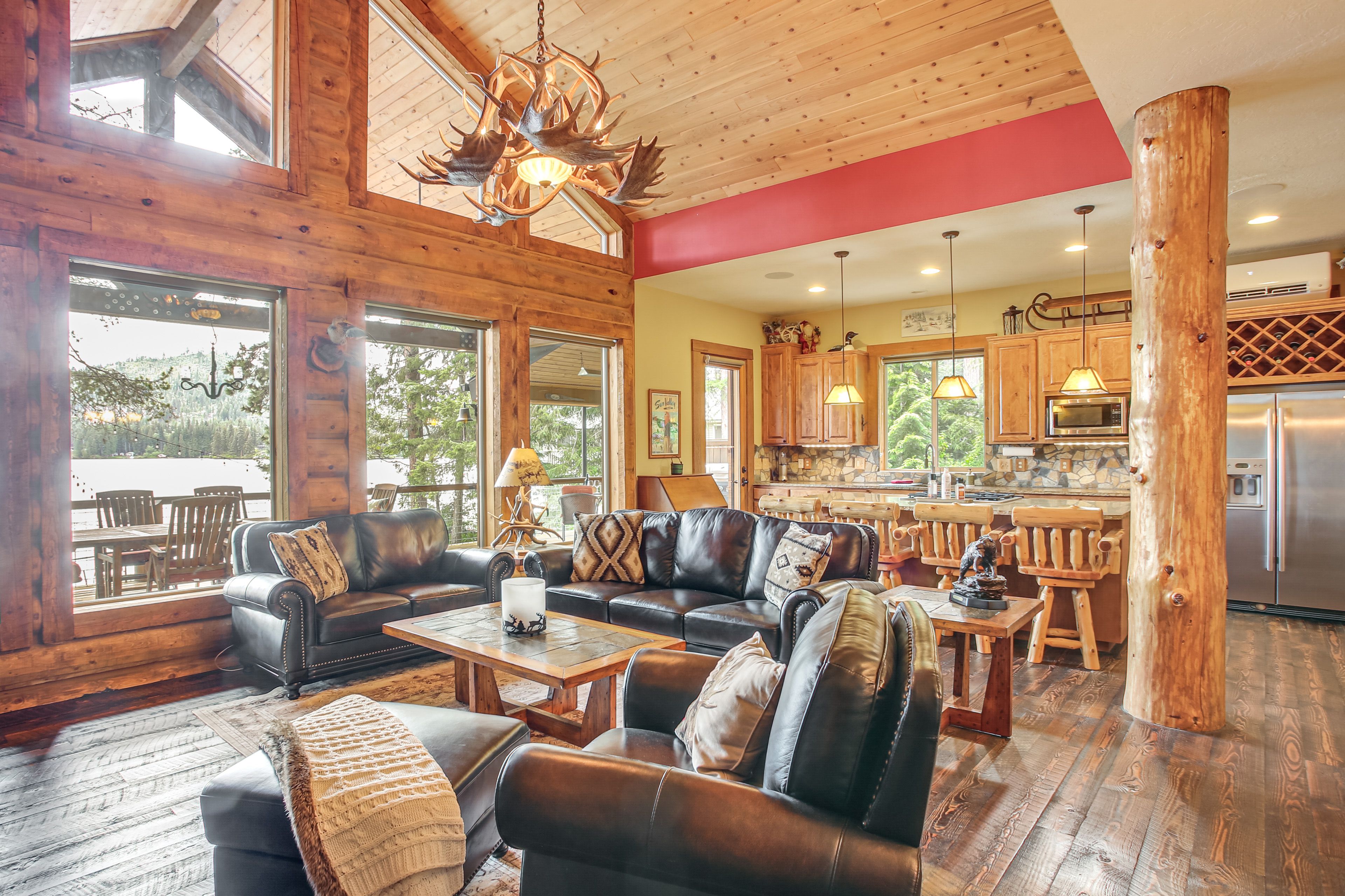 Living Space | Main Level