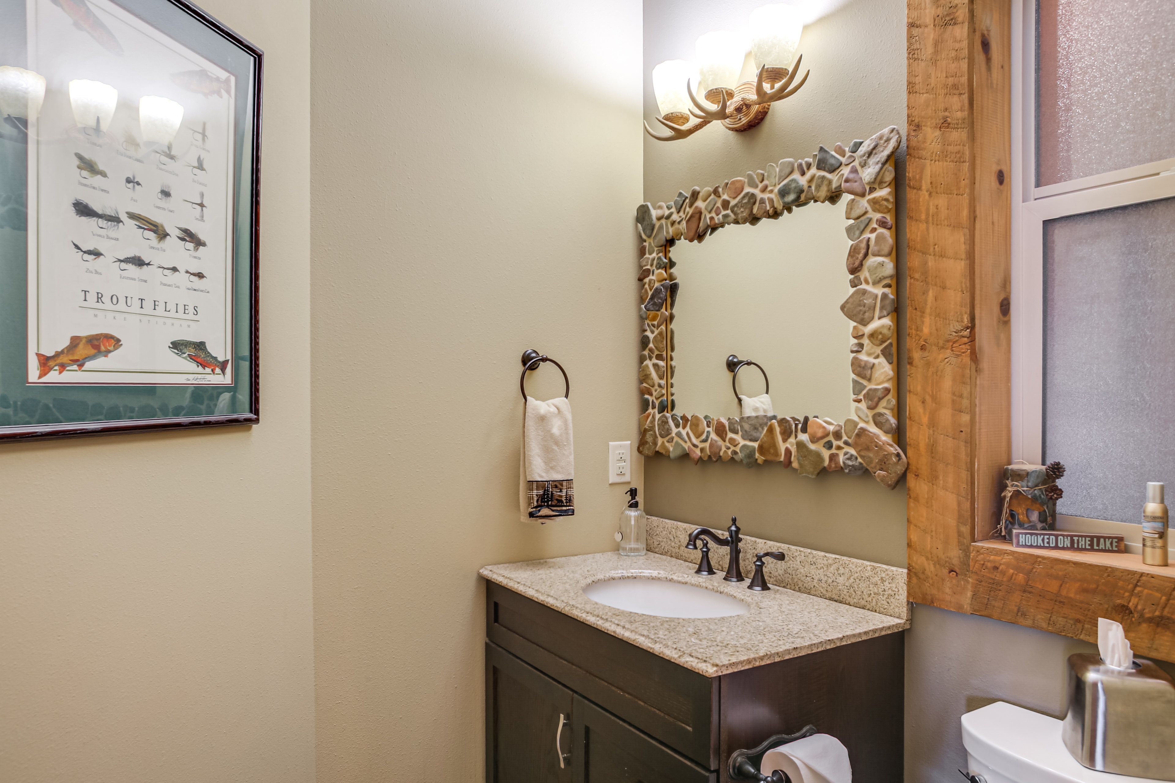 Half Bathroom | Main Level