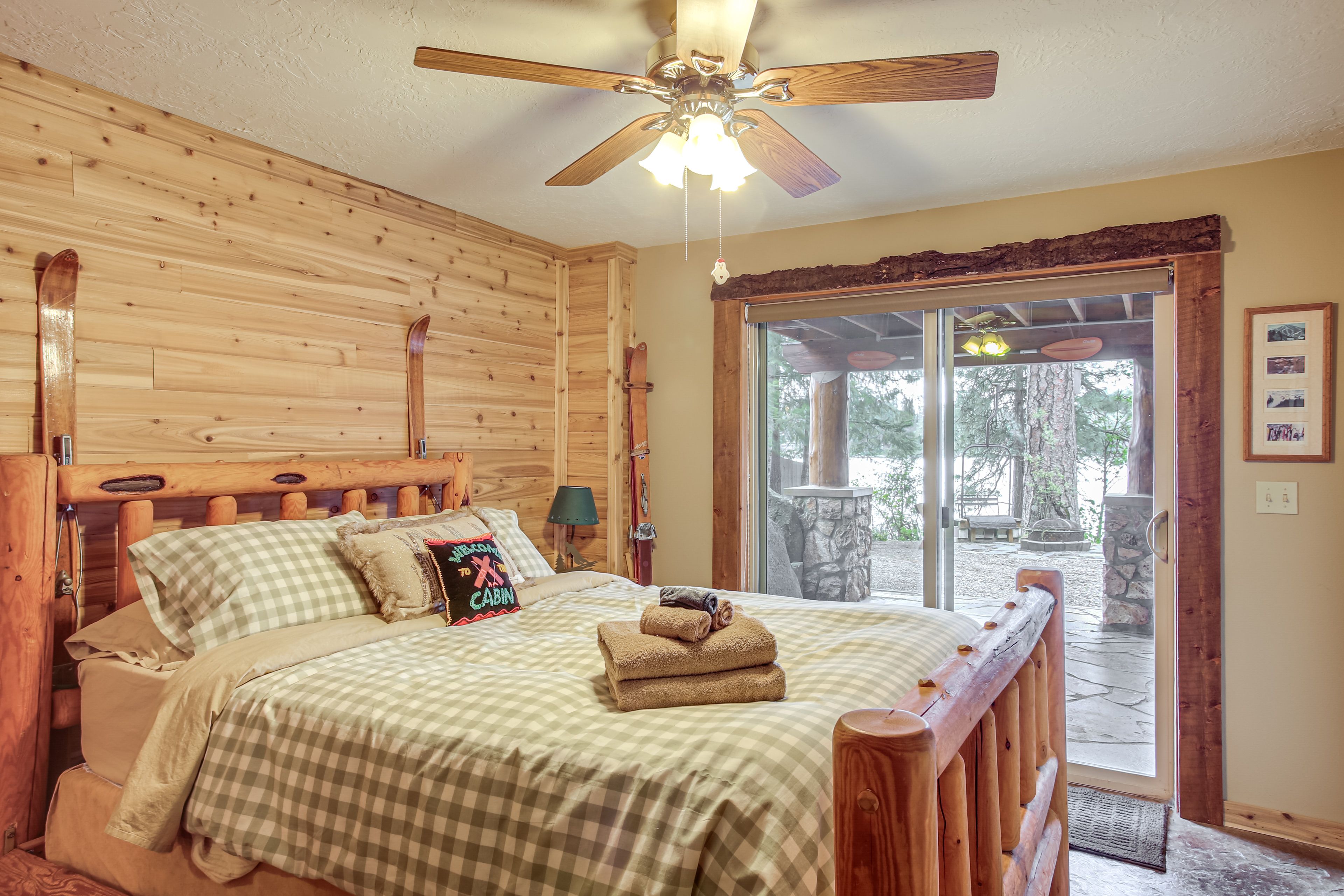 Bedroom 2 | Queen Bed | Lower Level
