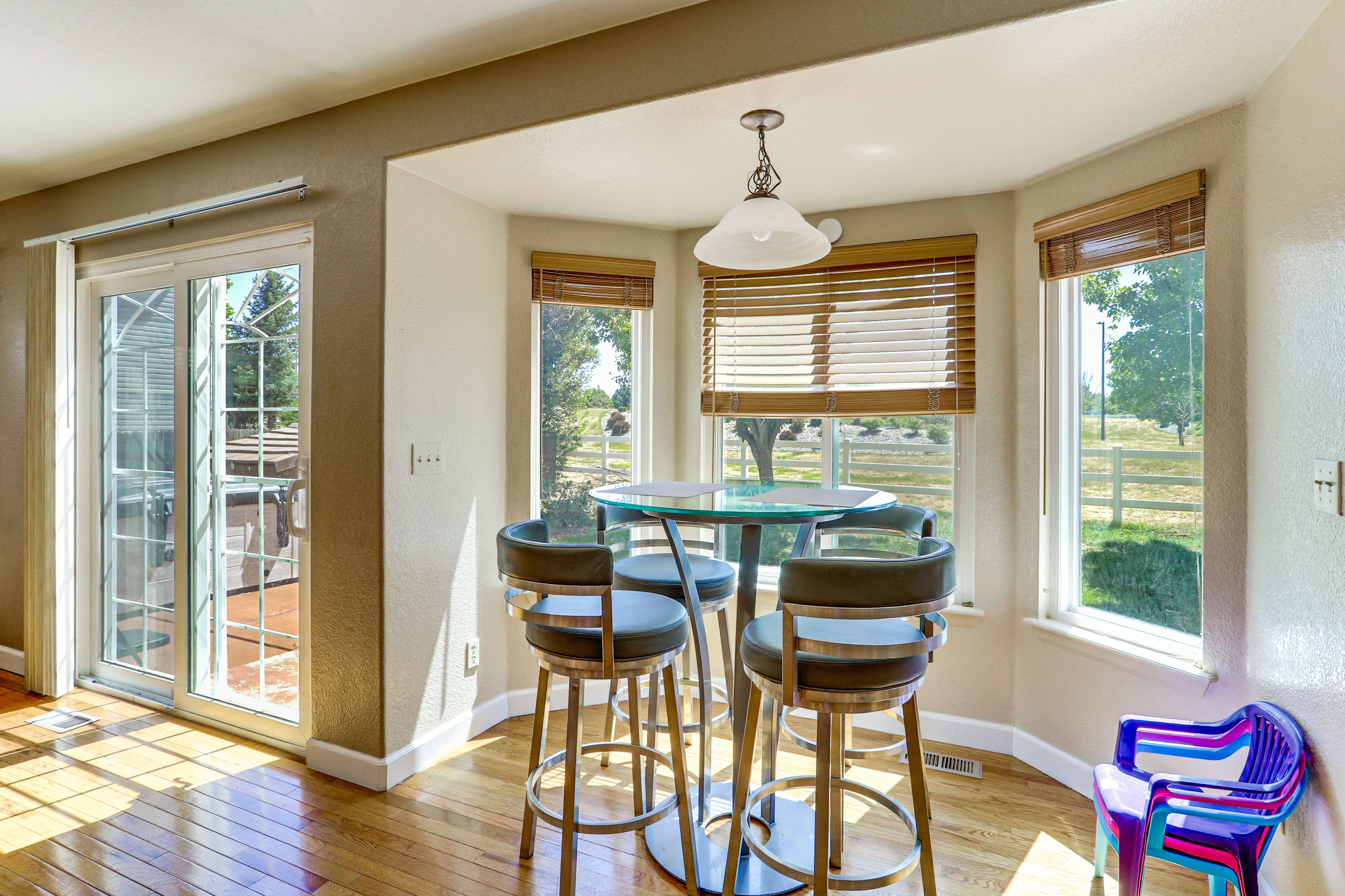 Dining Nook | 1st Floor