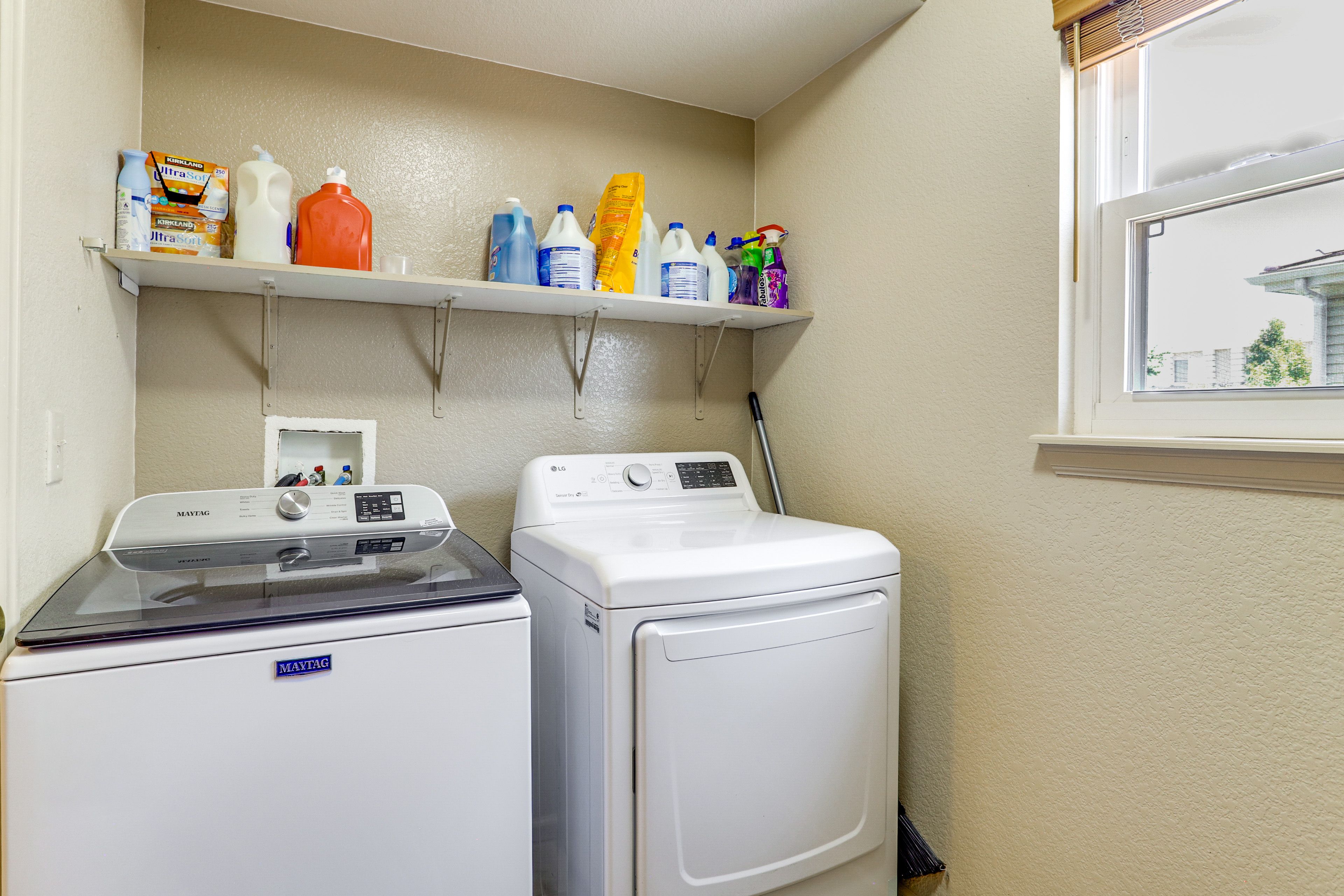 Washer & Dryer