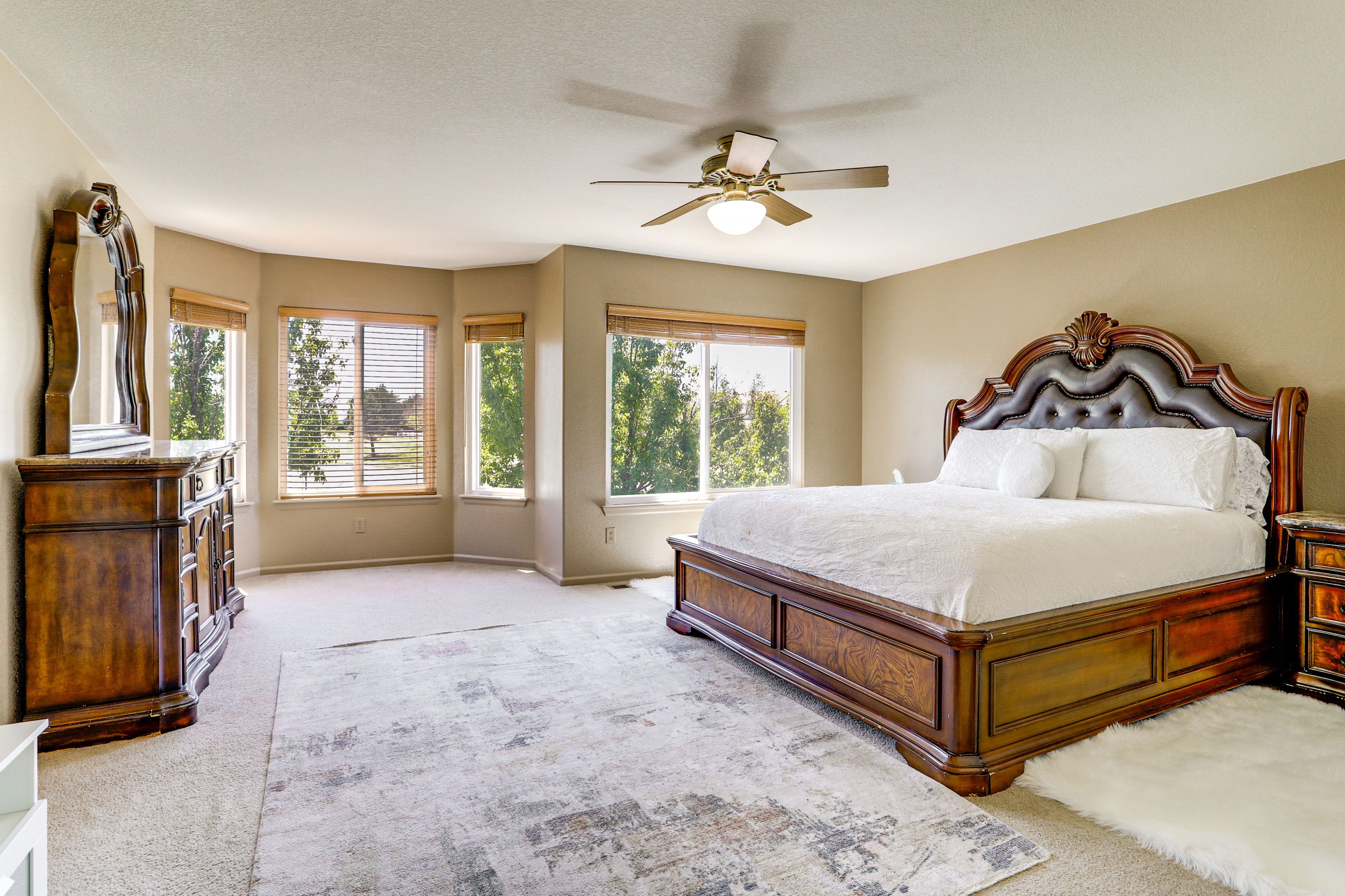 Bedroom 2 | King Bed | En-Suite Bathroom | 2nd Floor