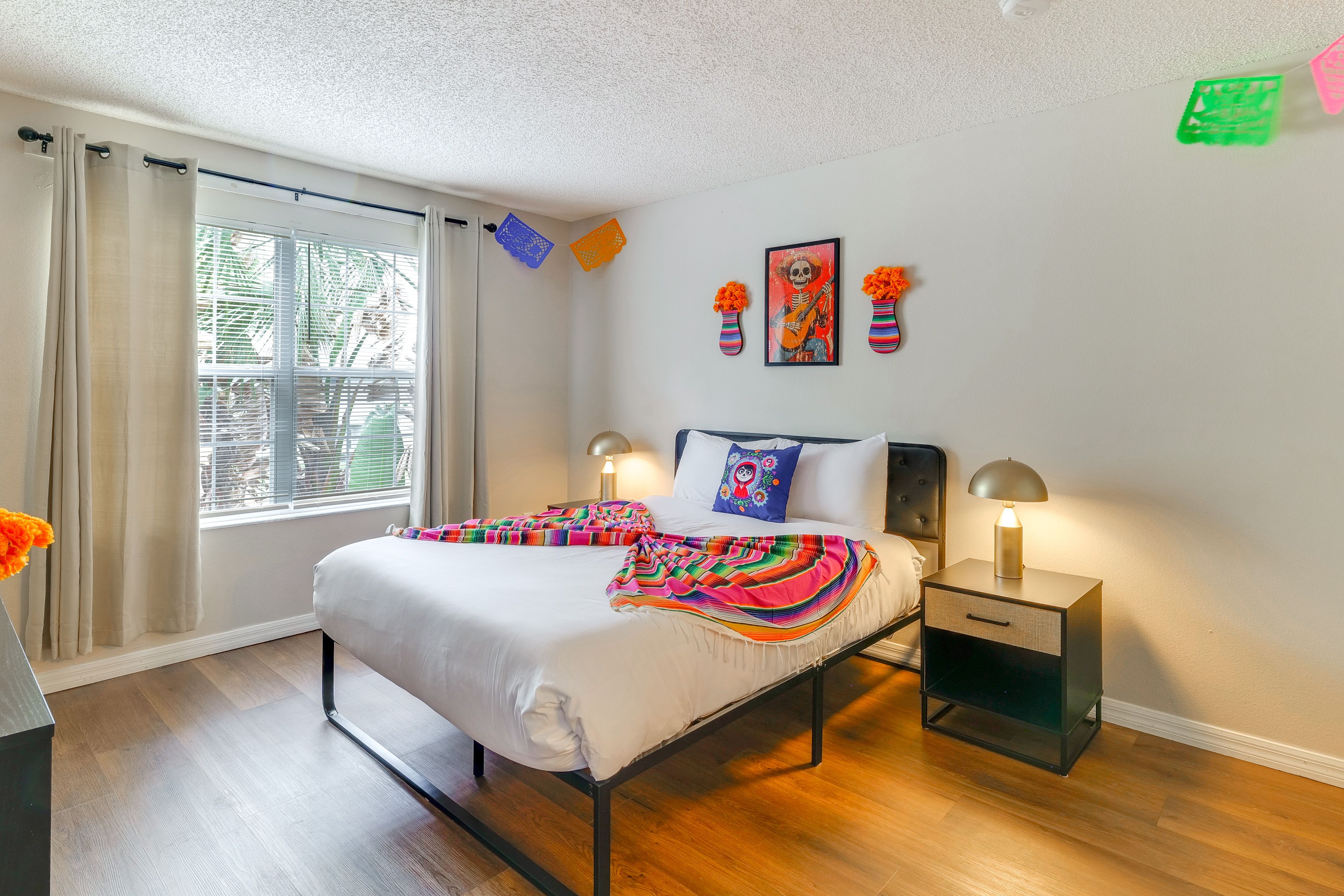 Bedroom 4 | Queen Bed | 2nd Floor