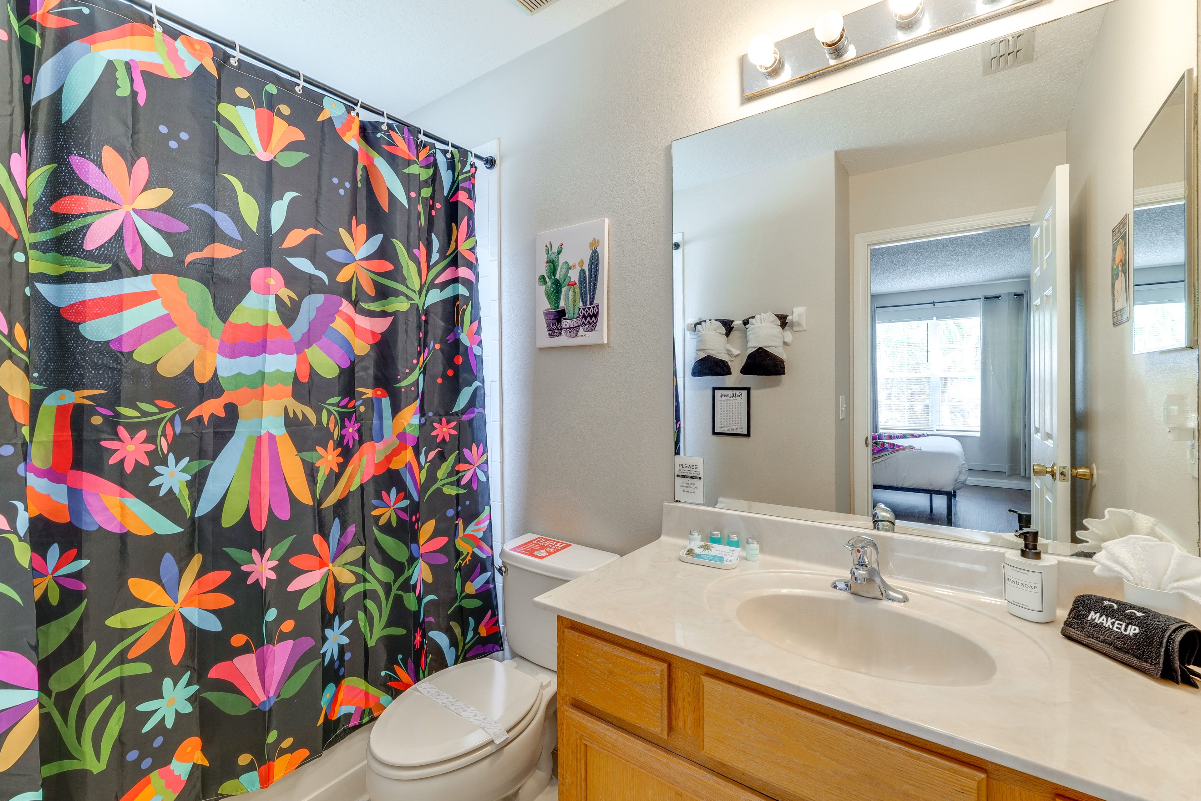 En-Suite Bathroom | 2nd Floor