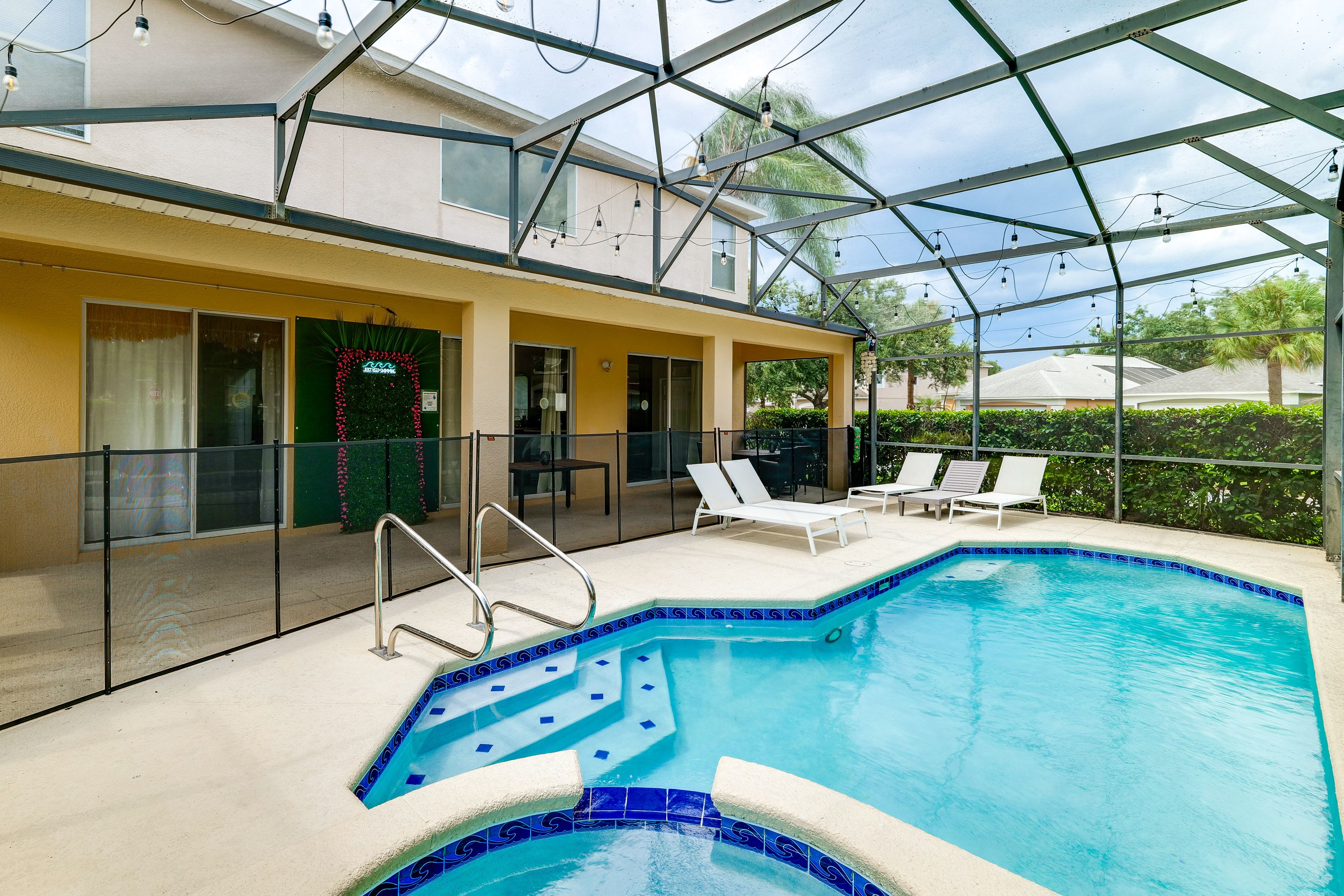 Kissimmee Vacation Rental | 7BR | 5.5BA | 2,800 Sq Ft