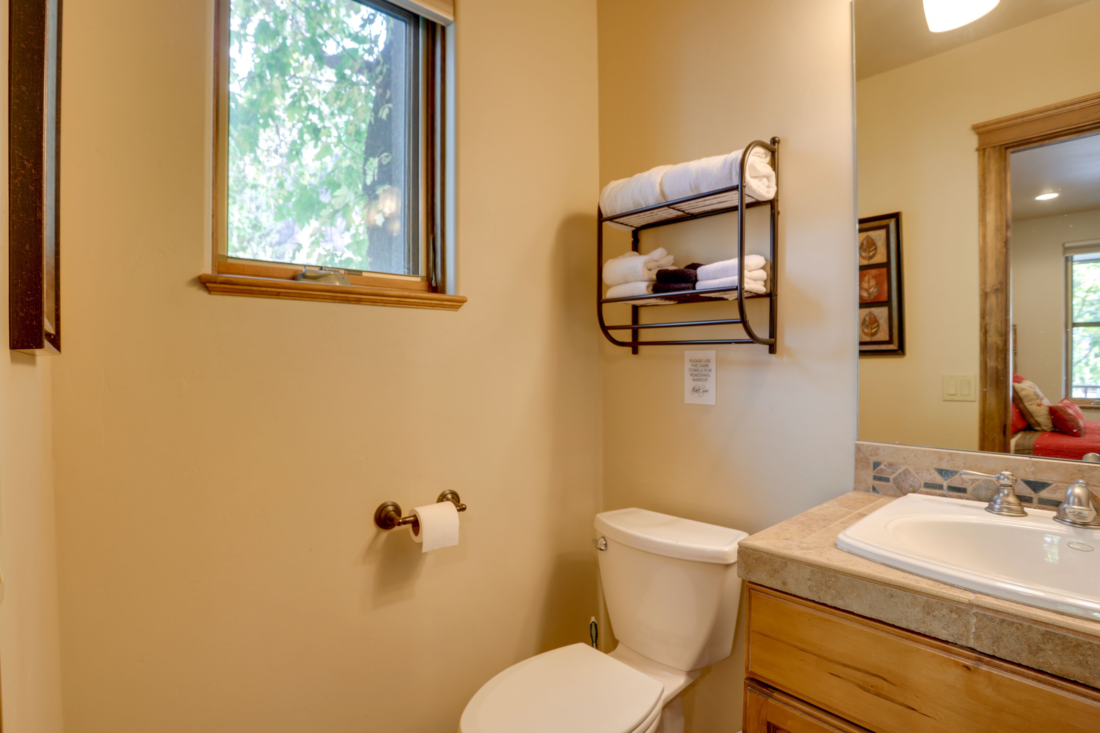 Half Bathroom | Unit 2