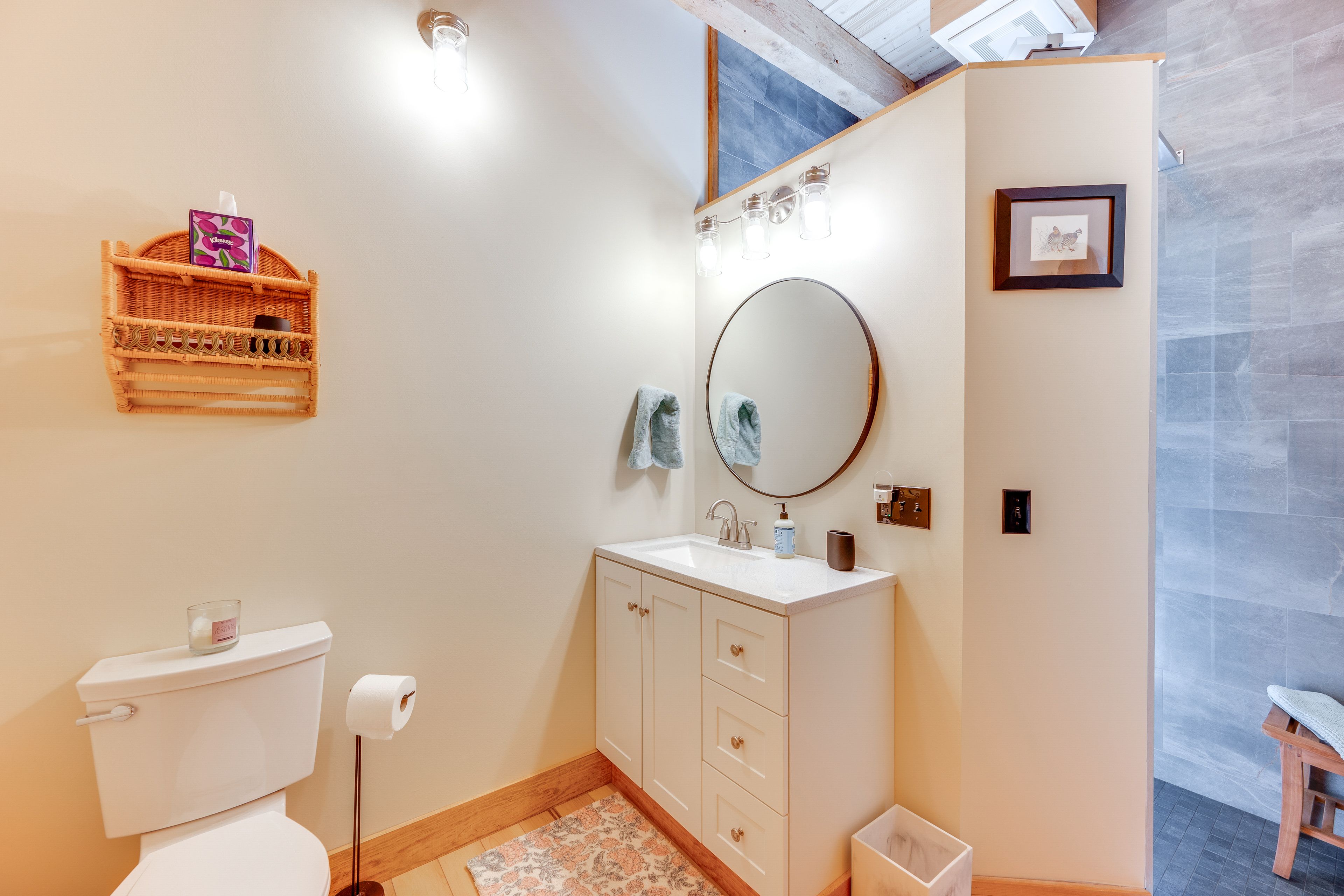 Sunset House | Full Bathroom | 1st Floor