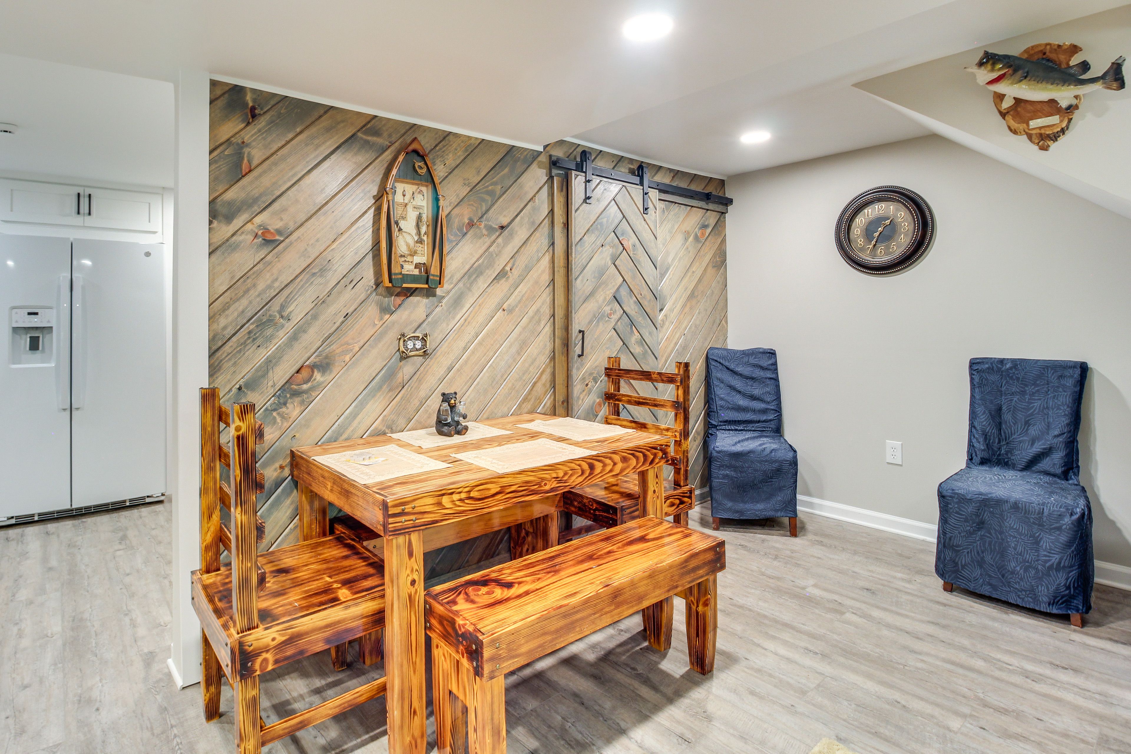 Dining Area | Main Level