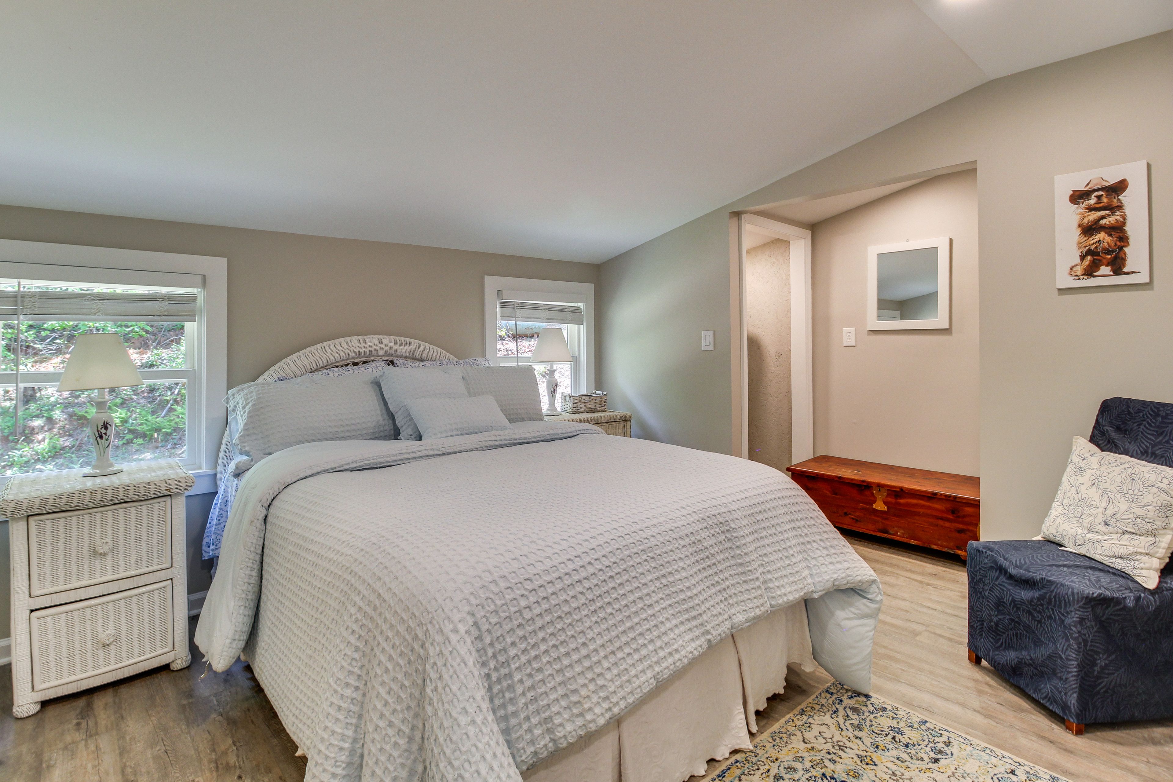 Bedroom 1 | Upper Level | Queen Bed