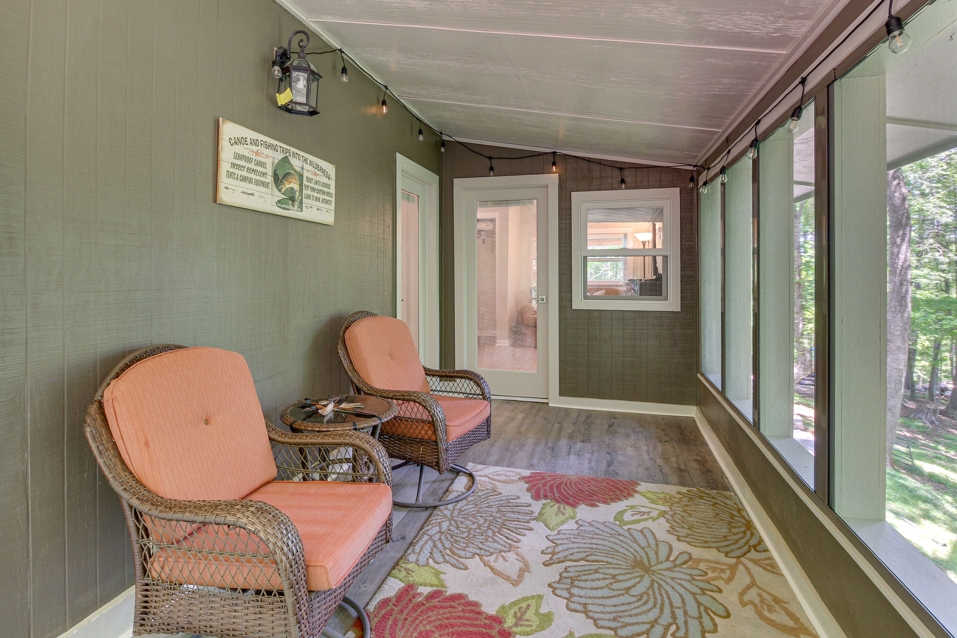 Sunroom | Upper Level
