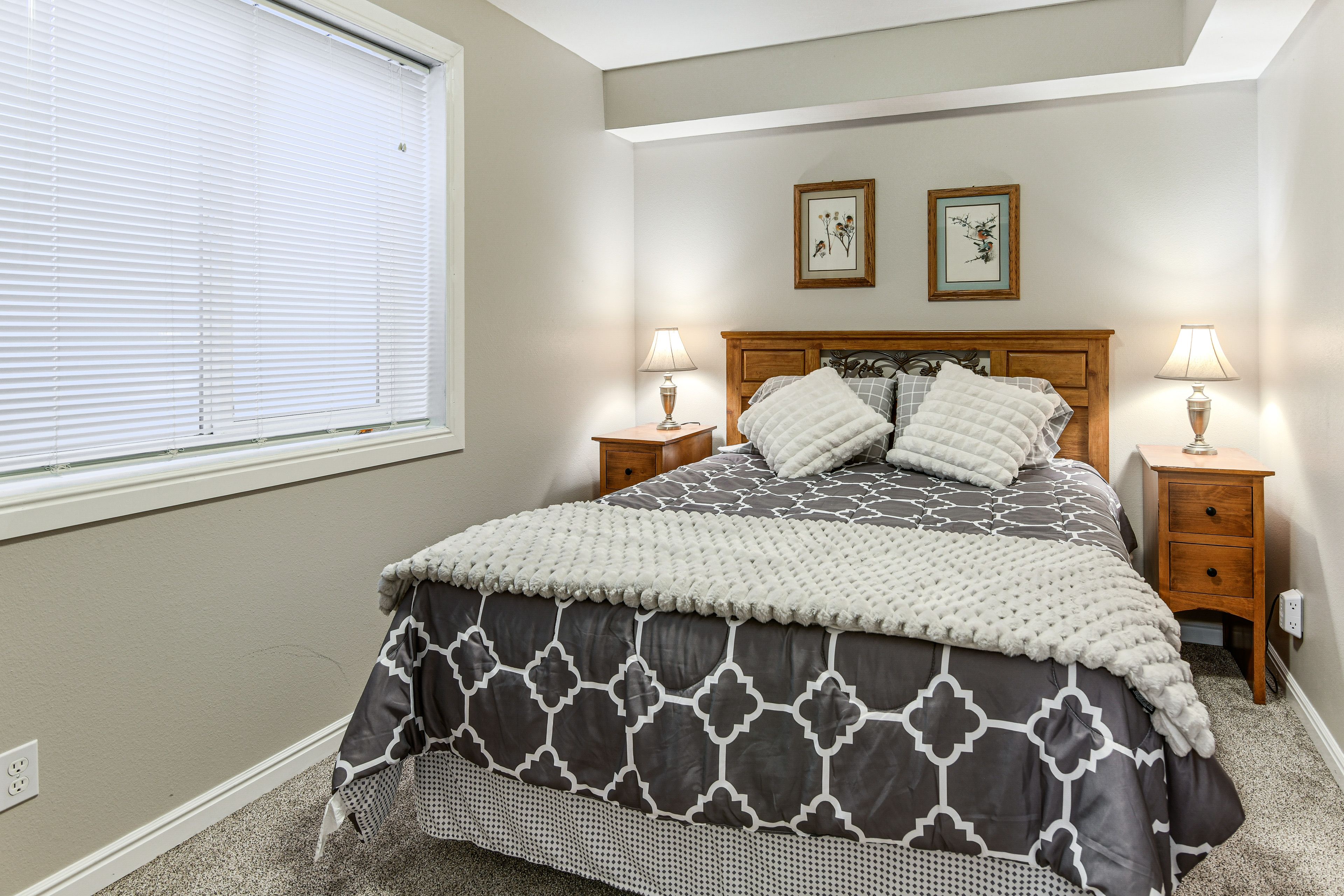 Bedroom 2 | Queen Bed | Lower Level