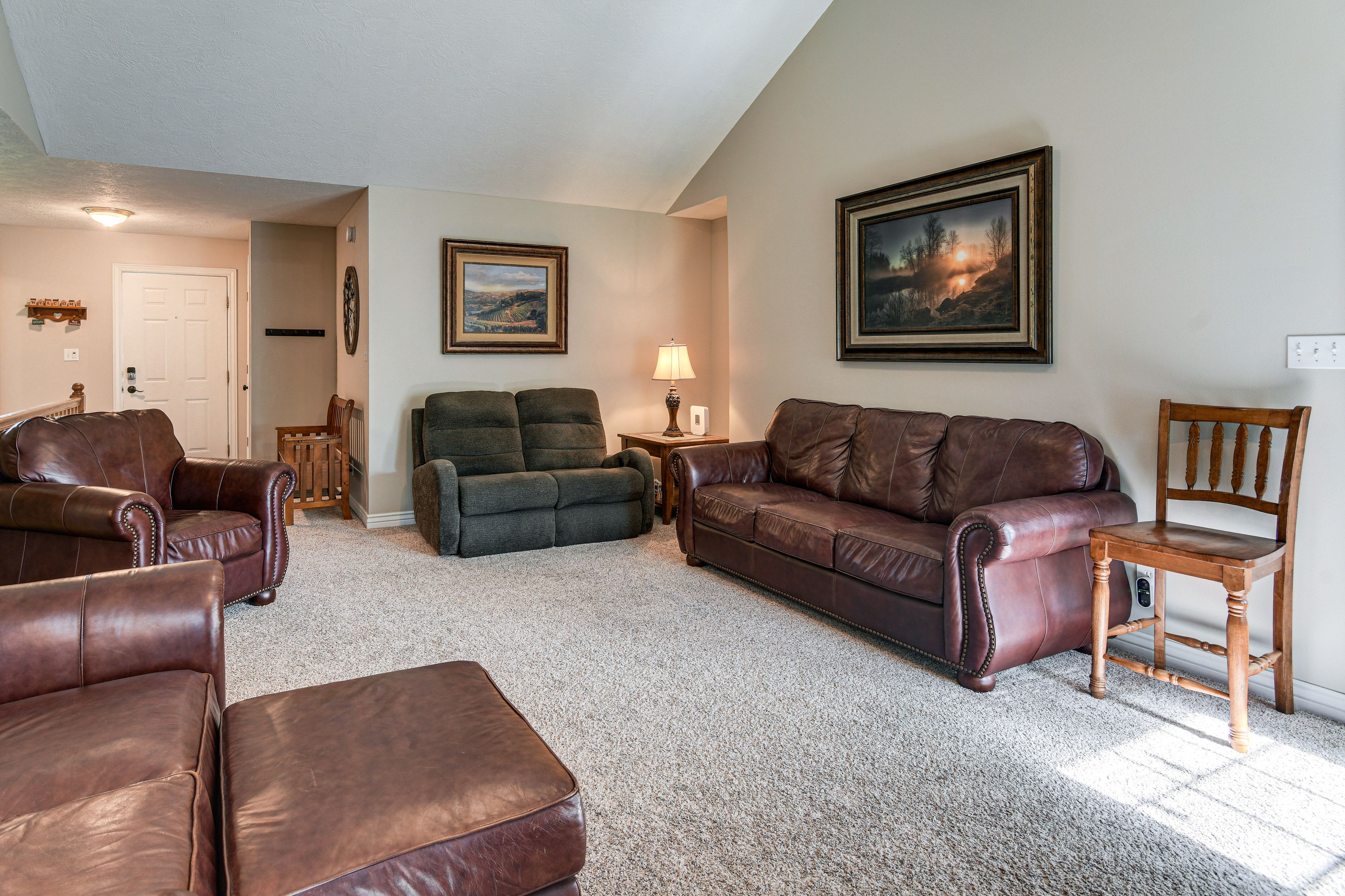Living Room | Main Level