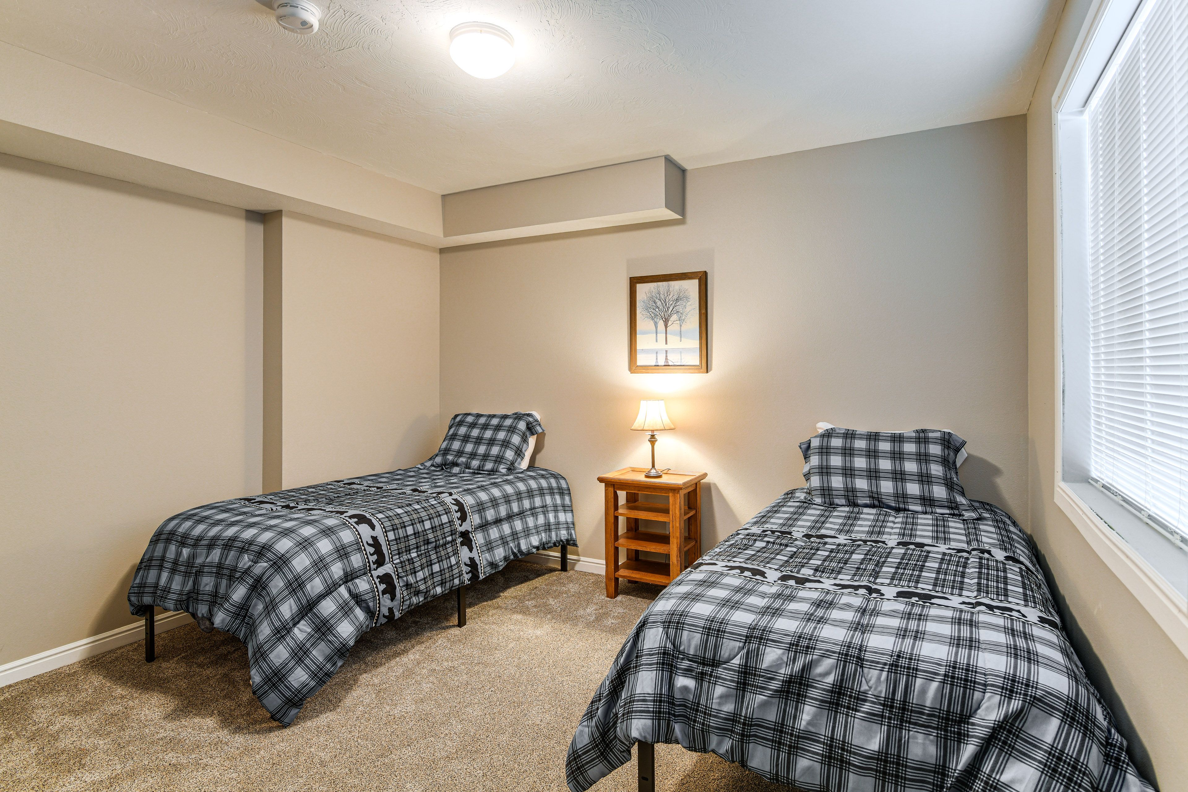 Bedroom 3 | 2 Twin Beds | Lower Level
