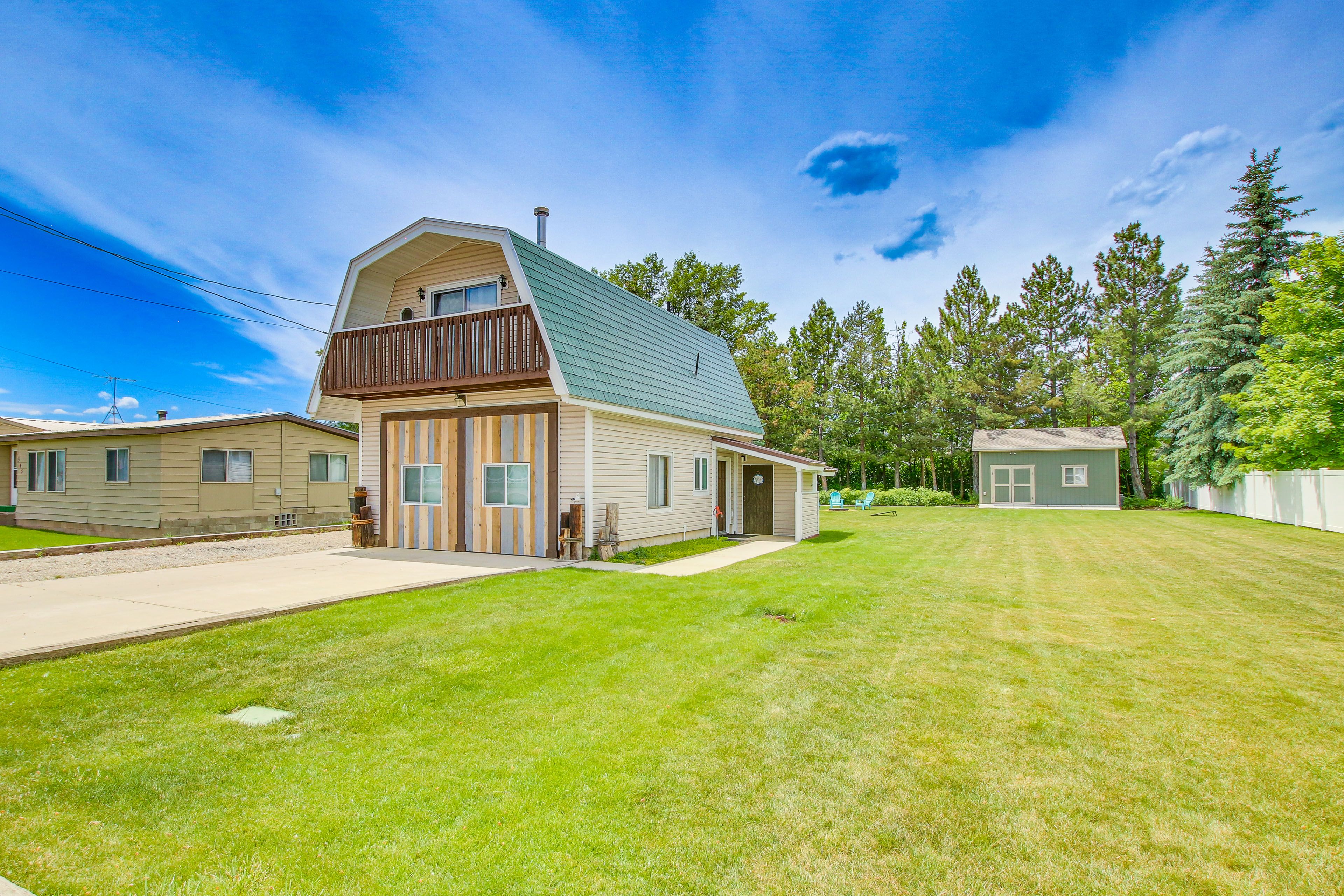 Exterior | 2-Story Home