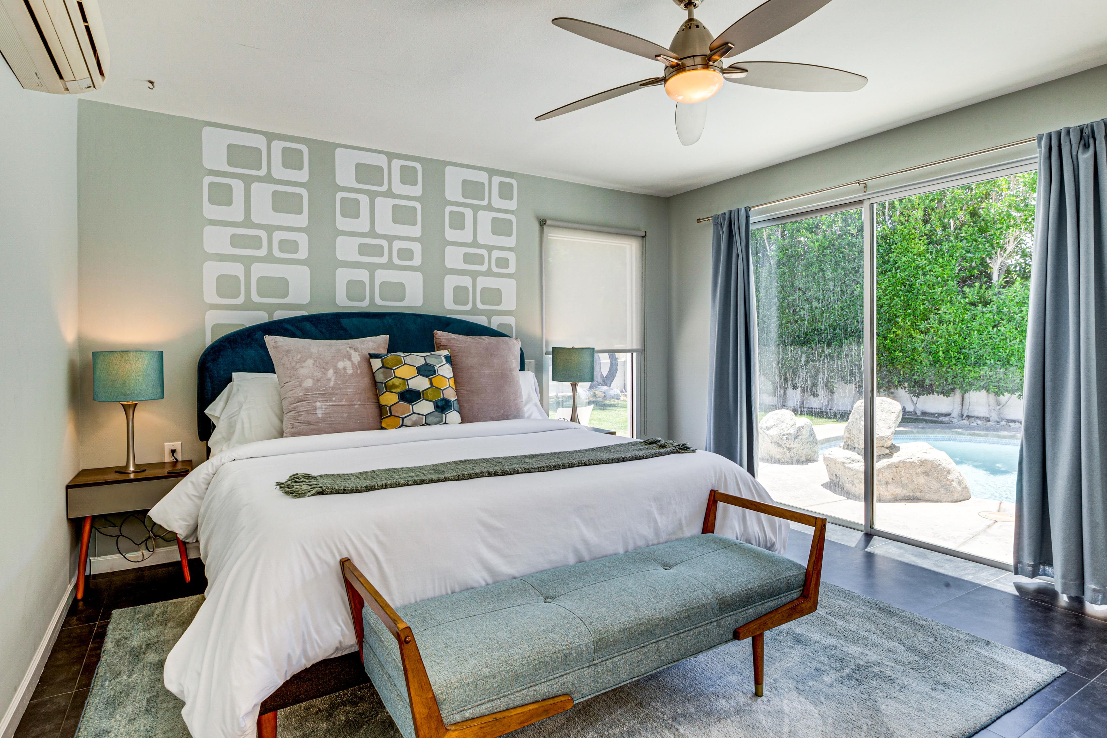 Bedroom 2 | King Bed