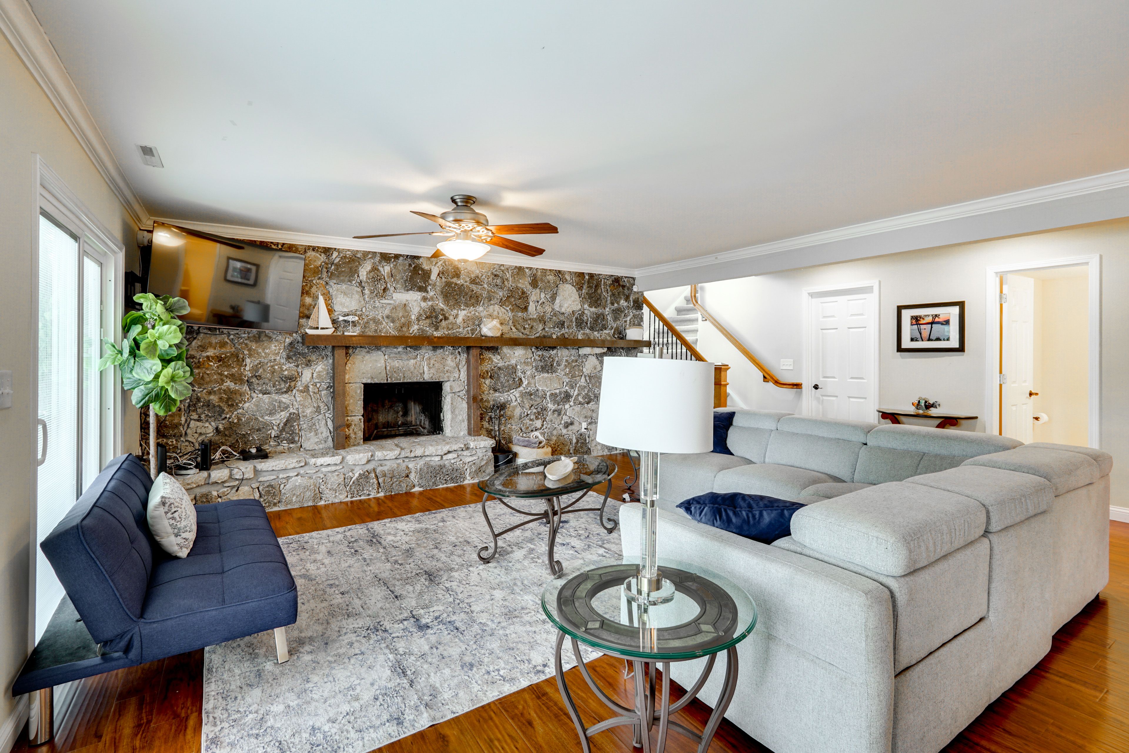 Osage Beach Vacation Rental | 3BR | 2.5BA | 1,300 Sq Ft