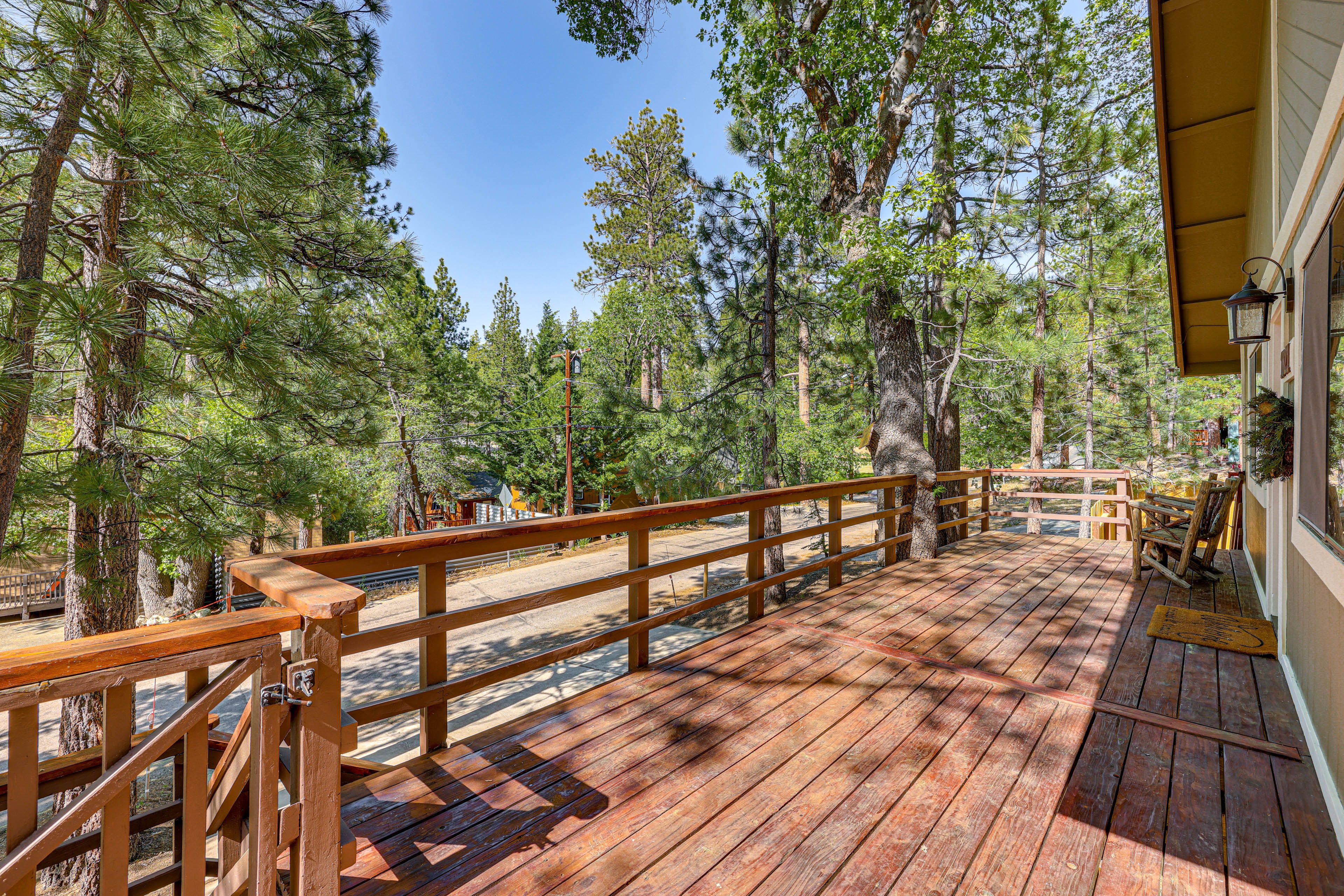 Private Deck