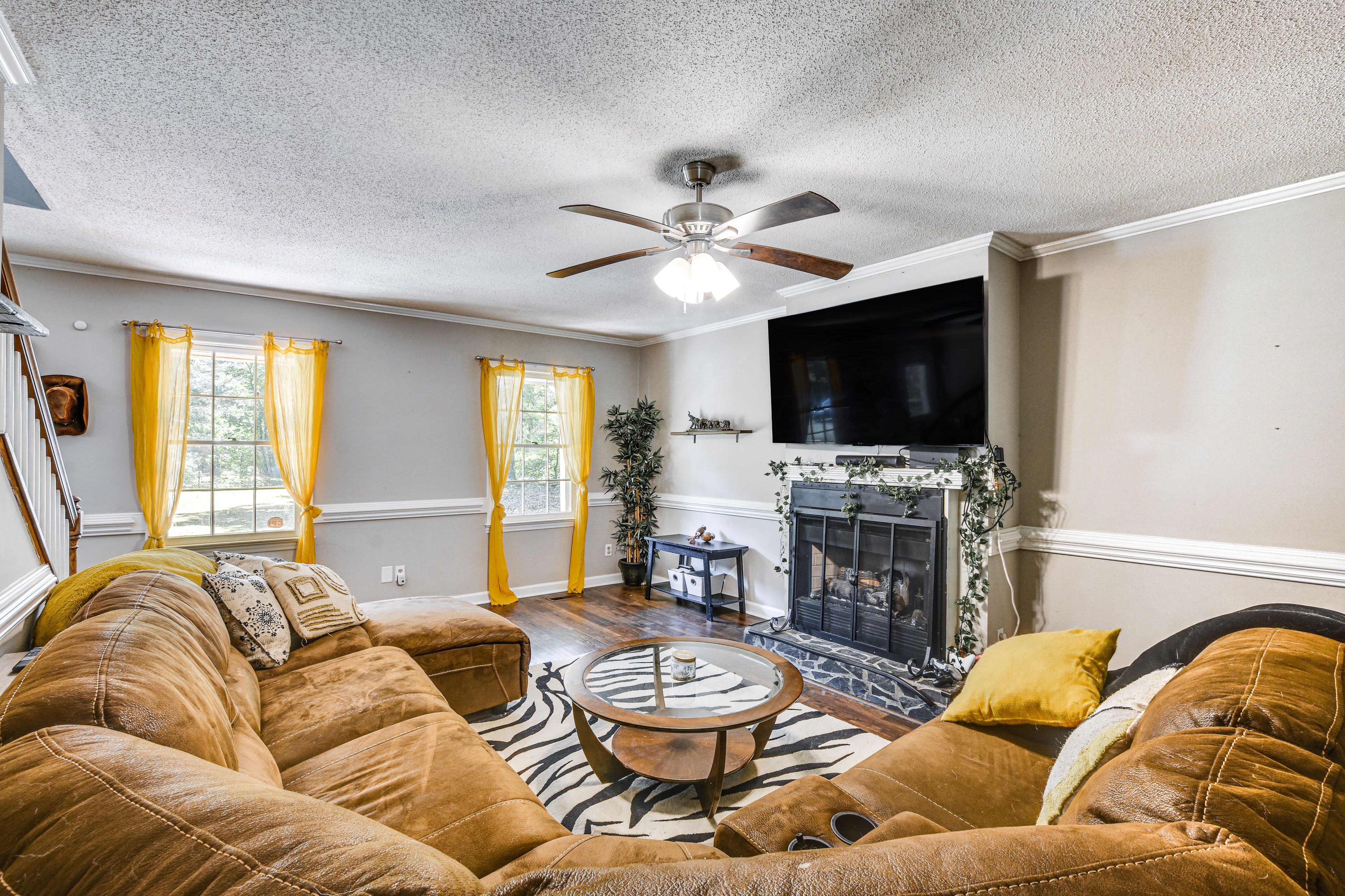 Living Room | 1st Floor
