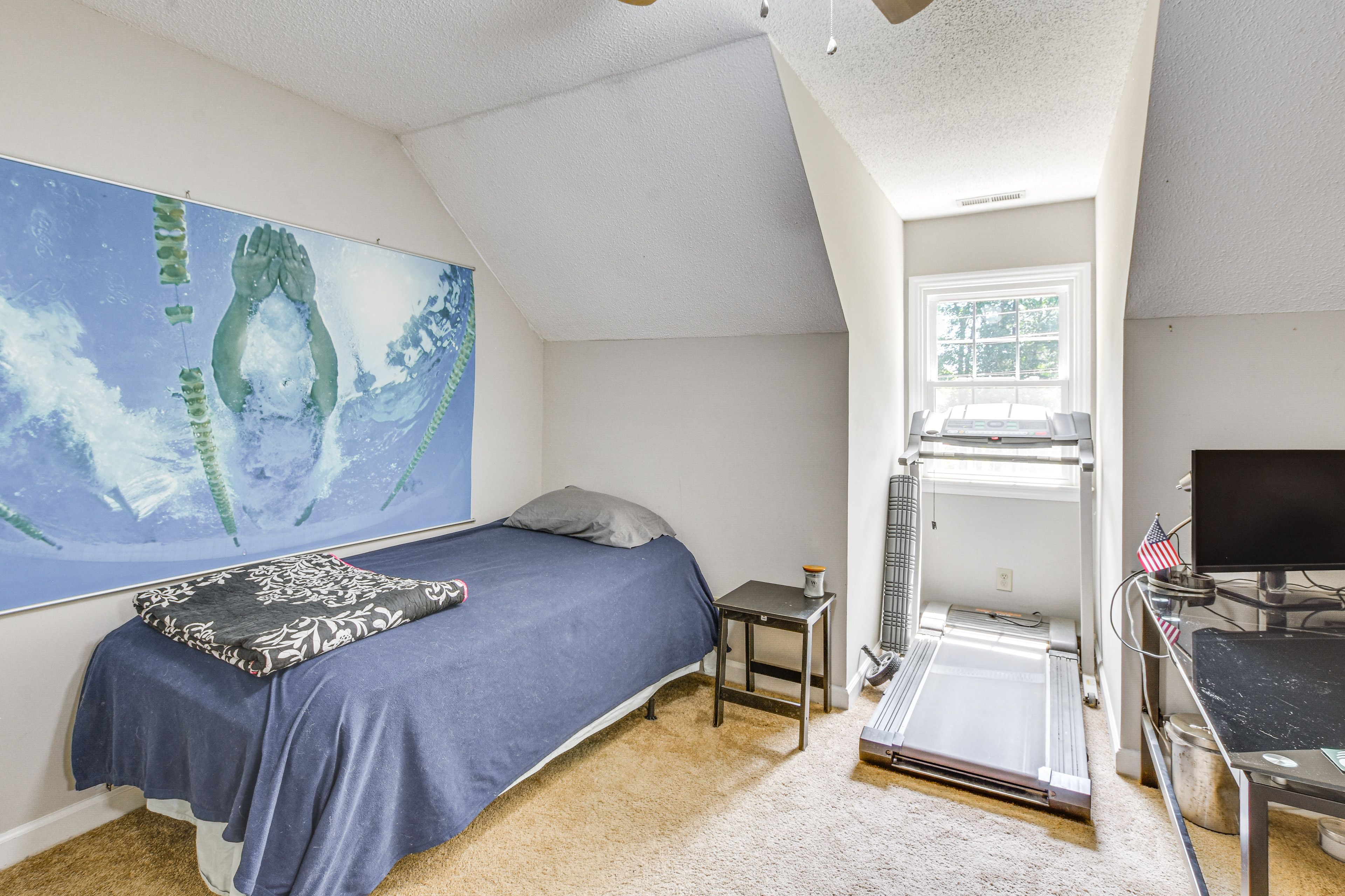Bedroom 3 | 2nd Floor | Twin Bed