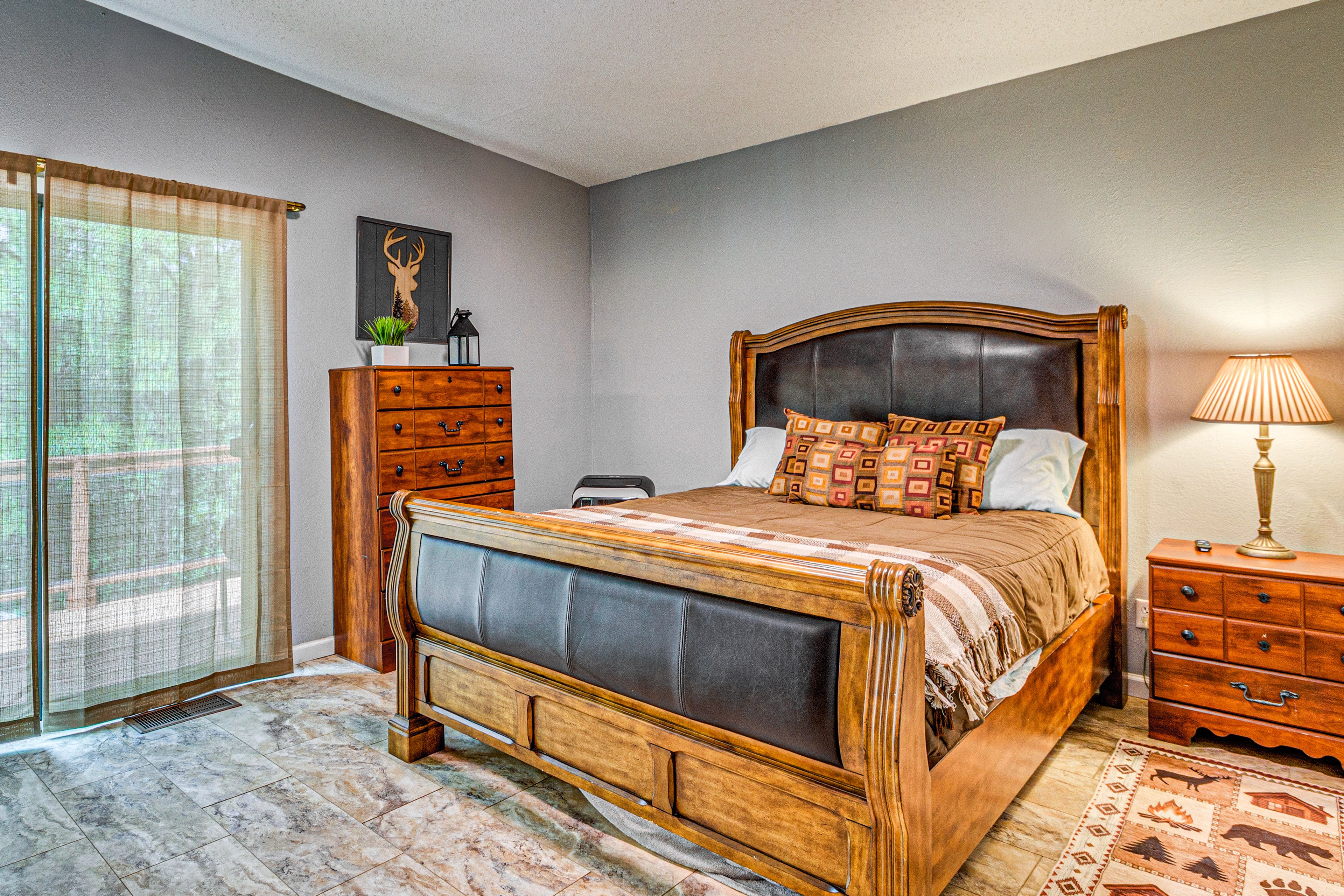 Bedroom 2 | Queen Bed | 2nd Floor