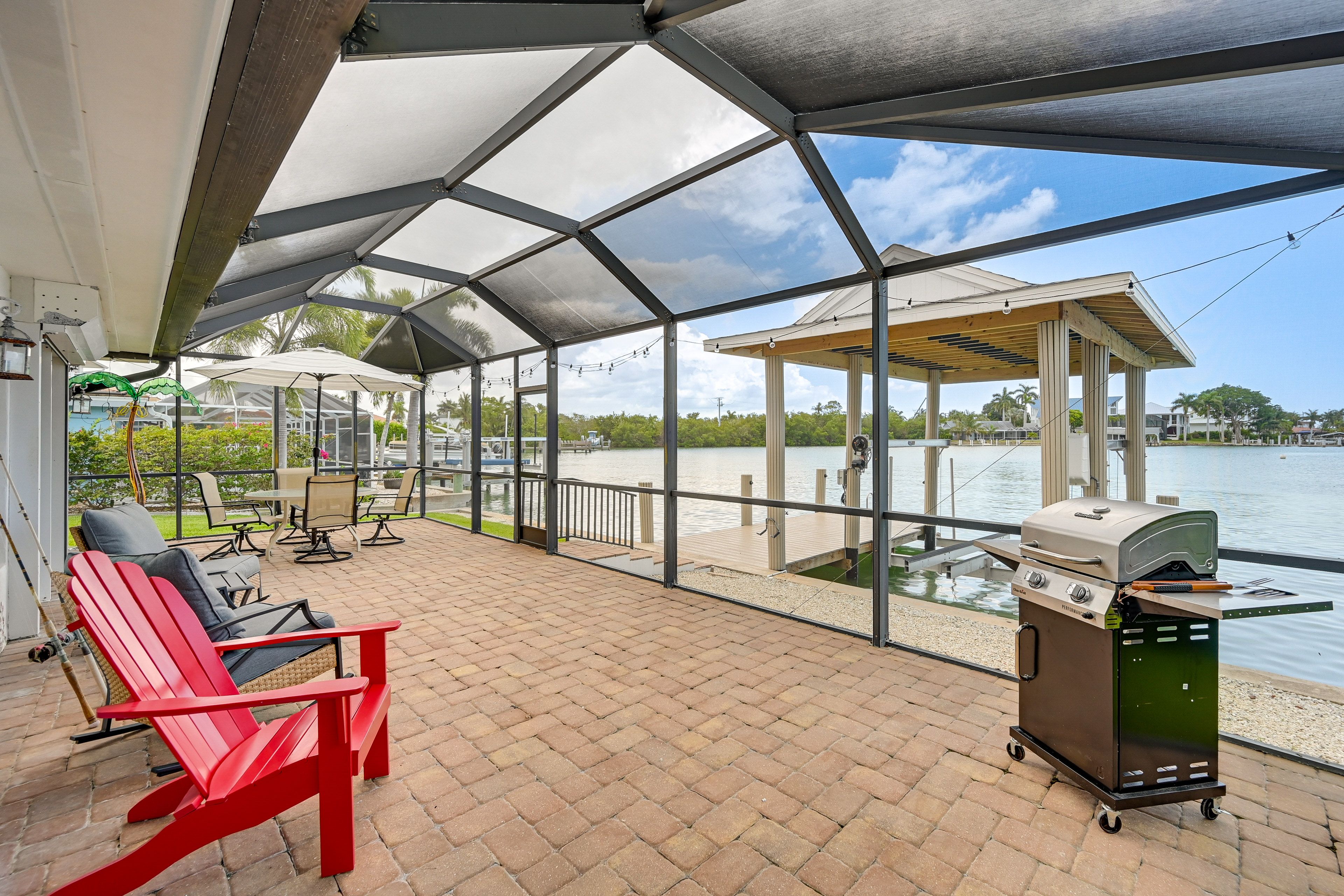 Screened-In Lanai