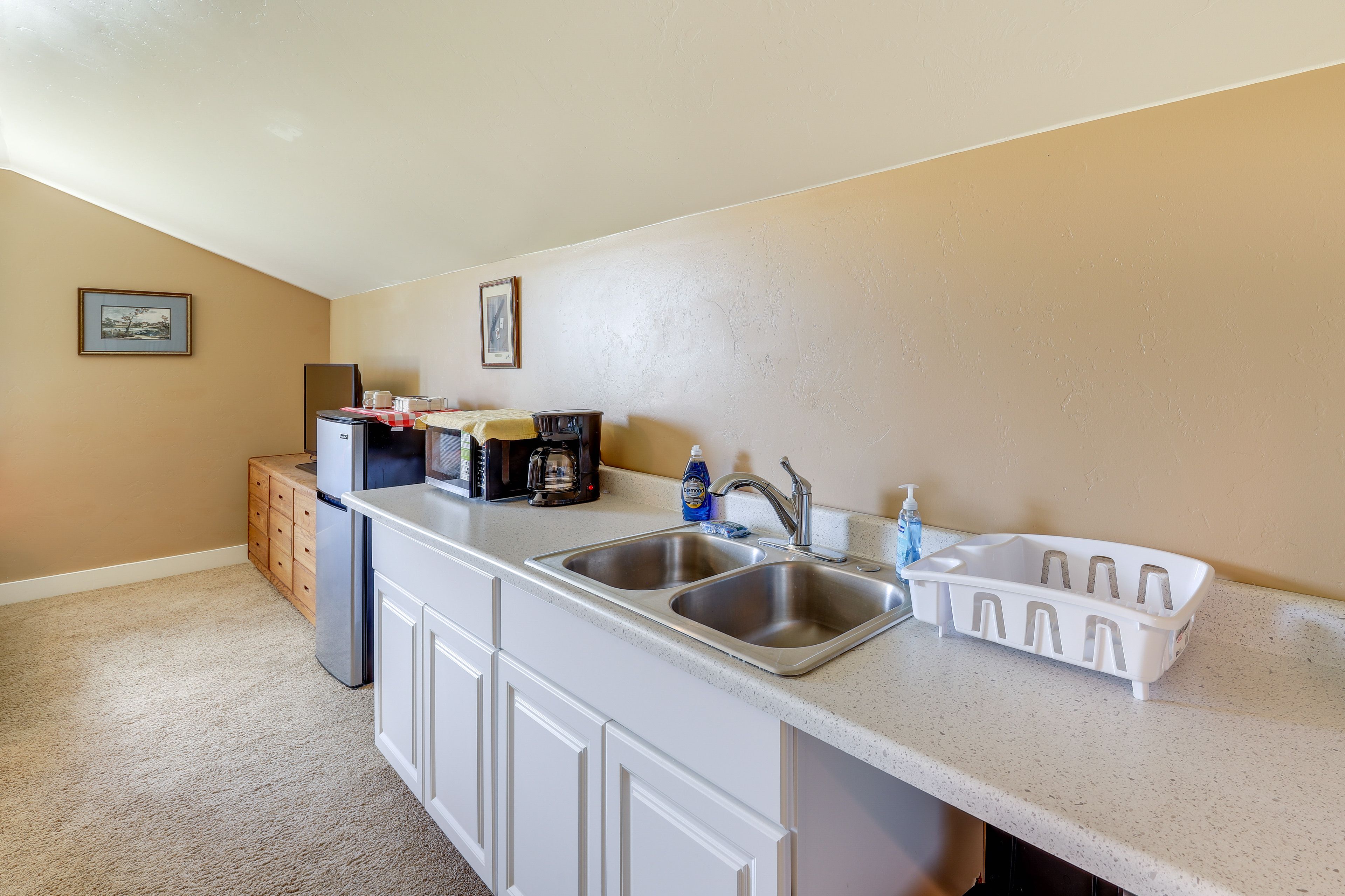 Kitchenette