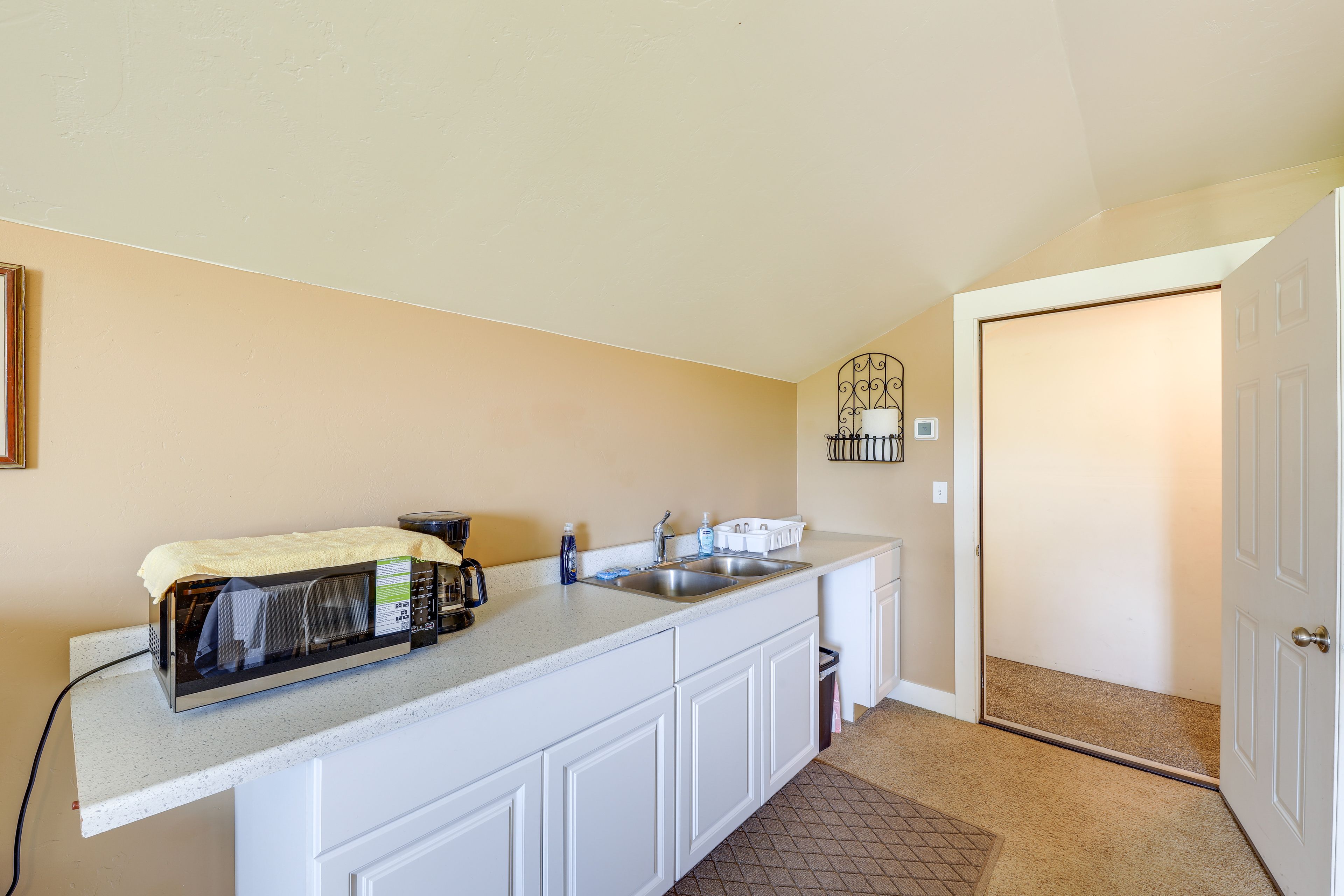 Kitchenette