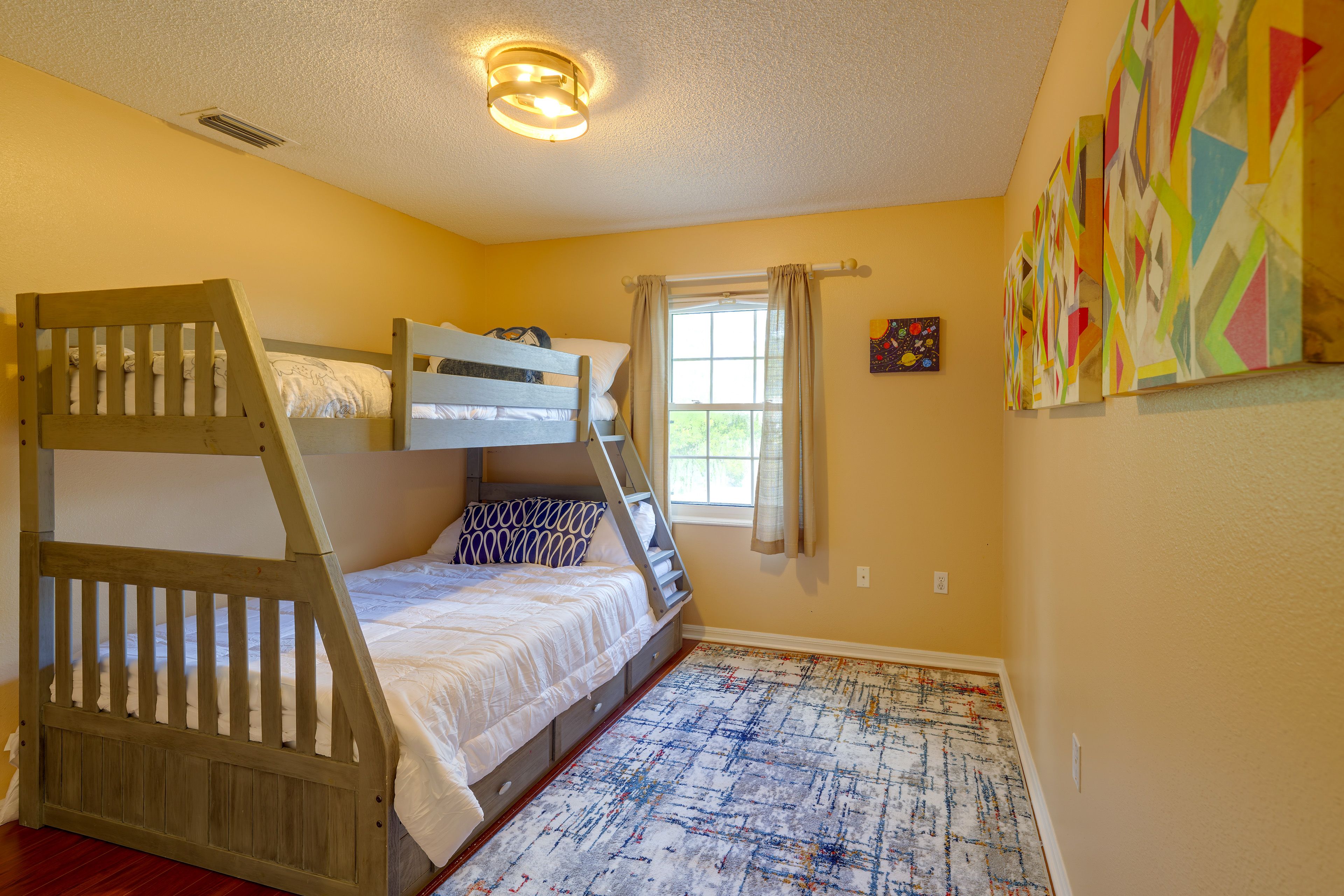 Bedroom 4 | Twin/Full Bunk Bed | 2nd Floor