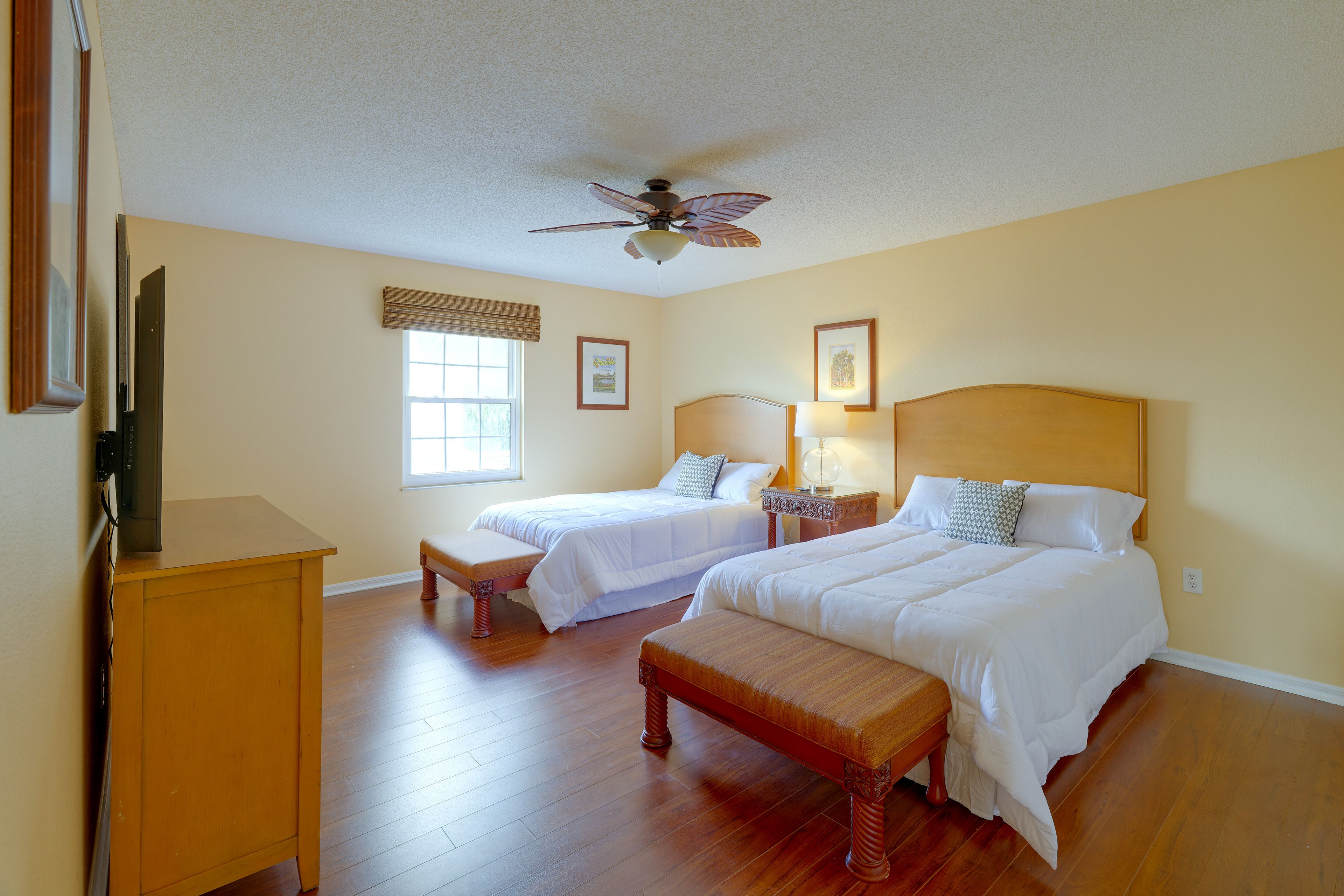 Bedroom 5 | 2 Full Beds | 2nd Floor