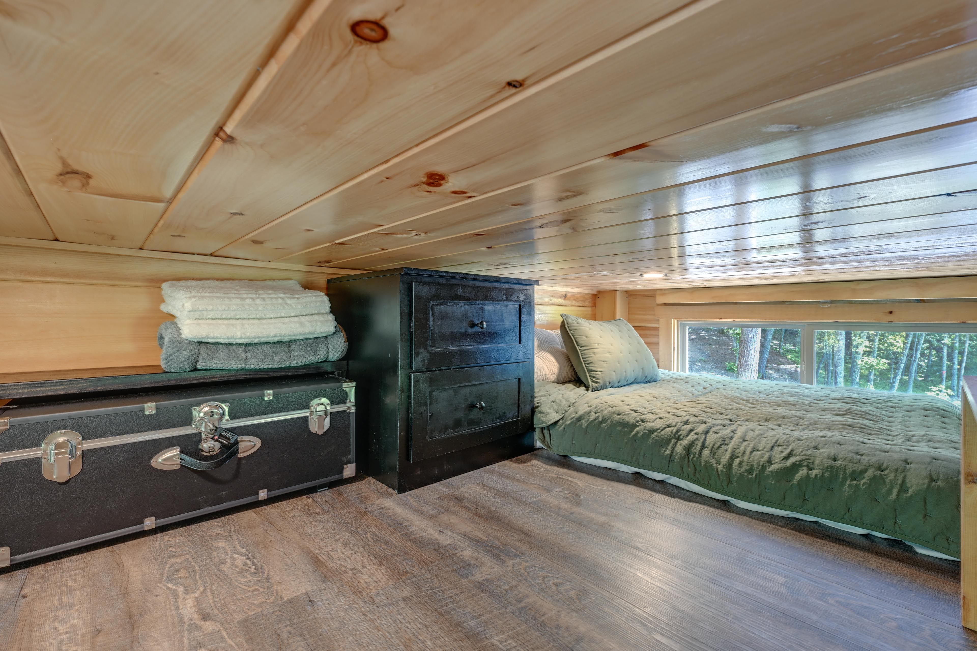 Sleeping Loft | Full Floor Mattress