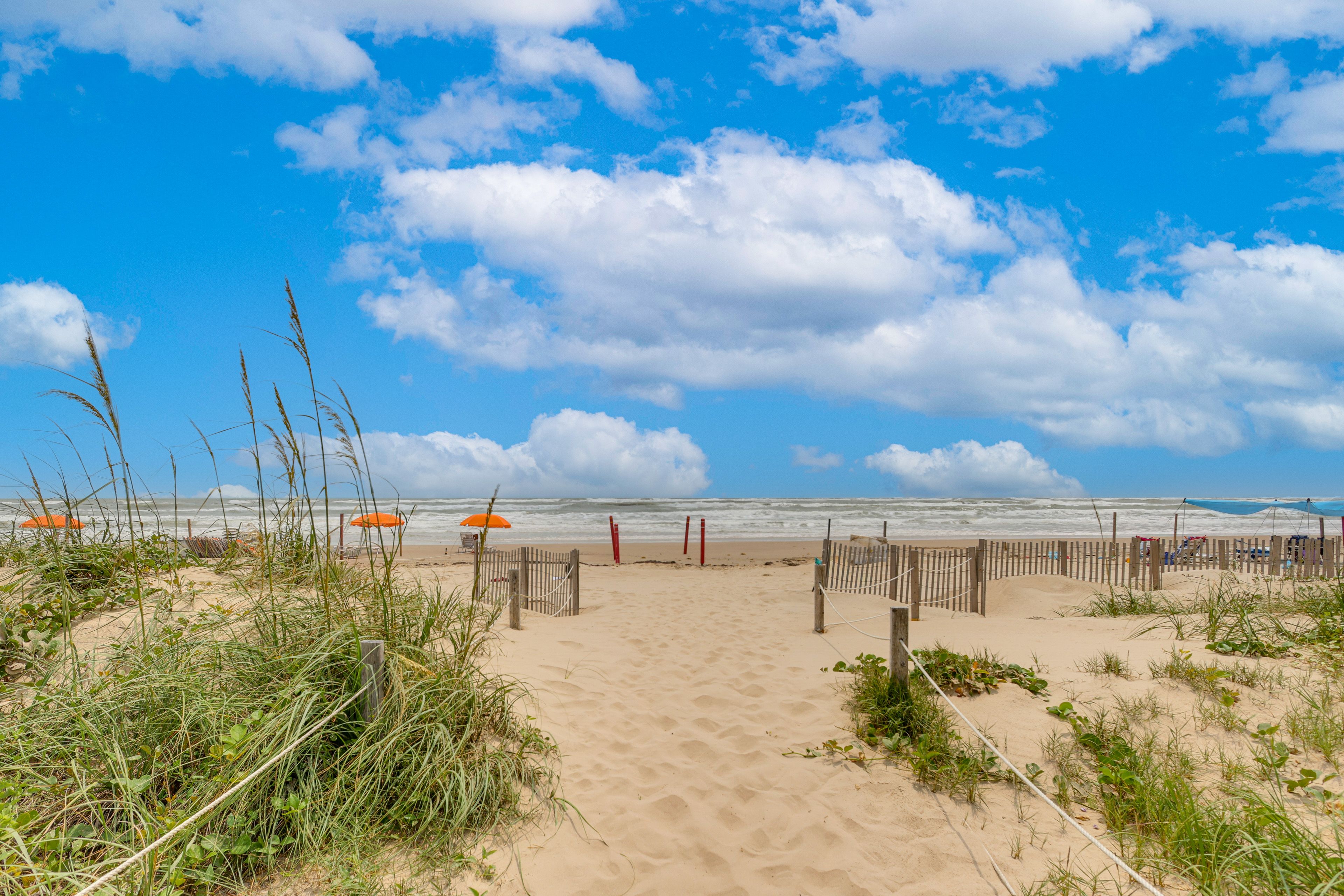 Community Amenities | Beach Access
