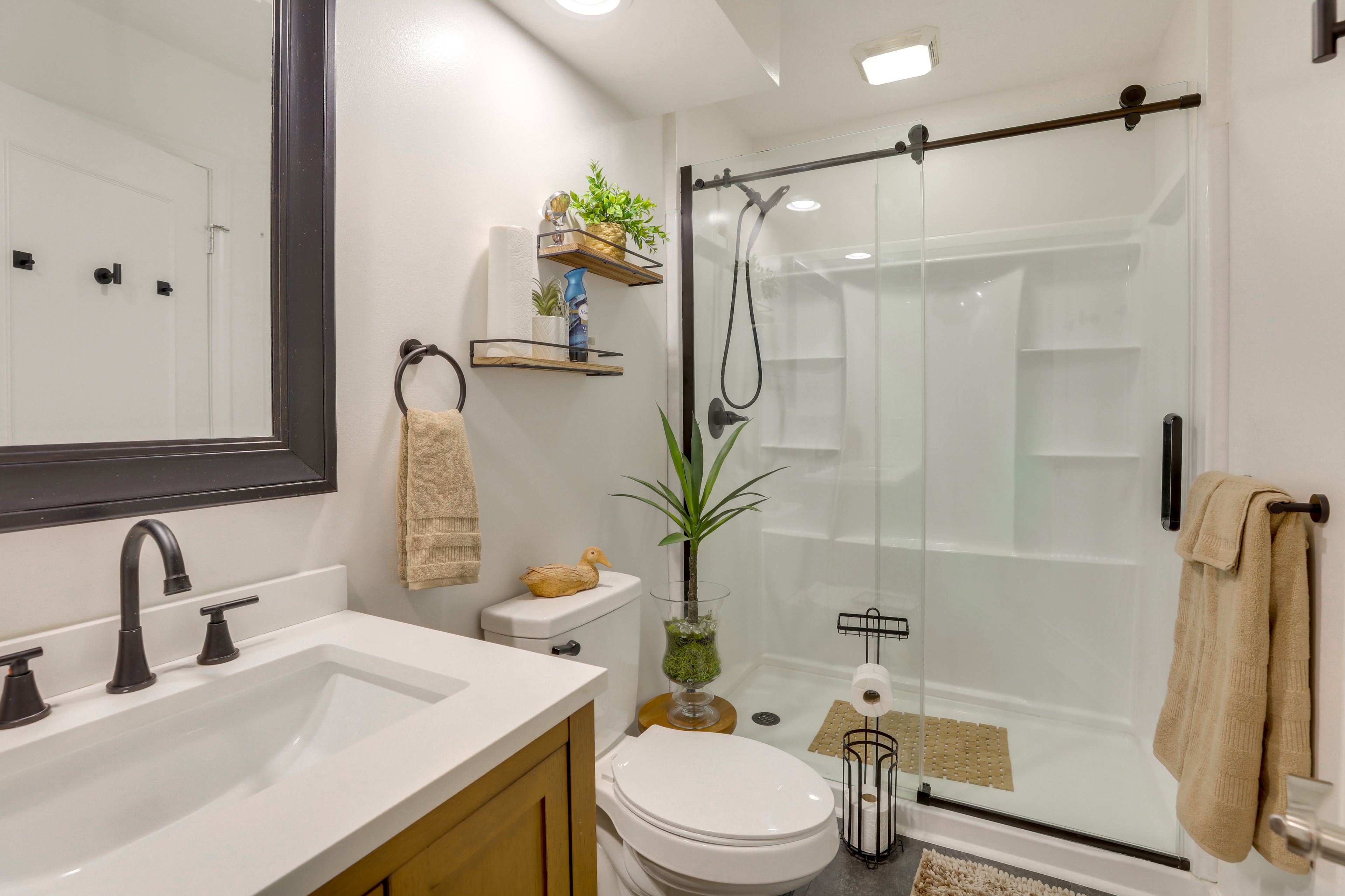En-Suite Bathroom | Top Level