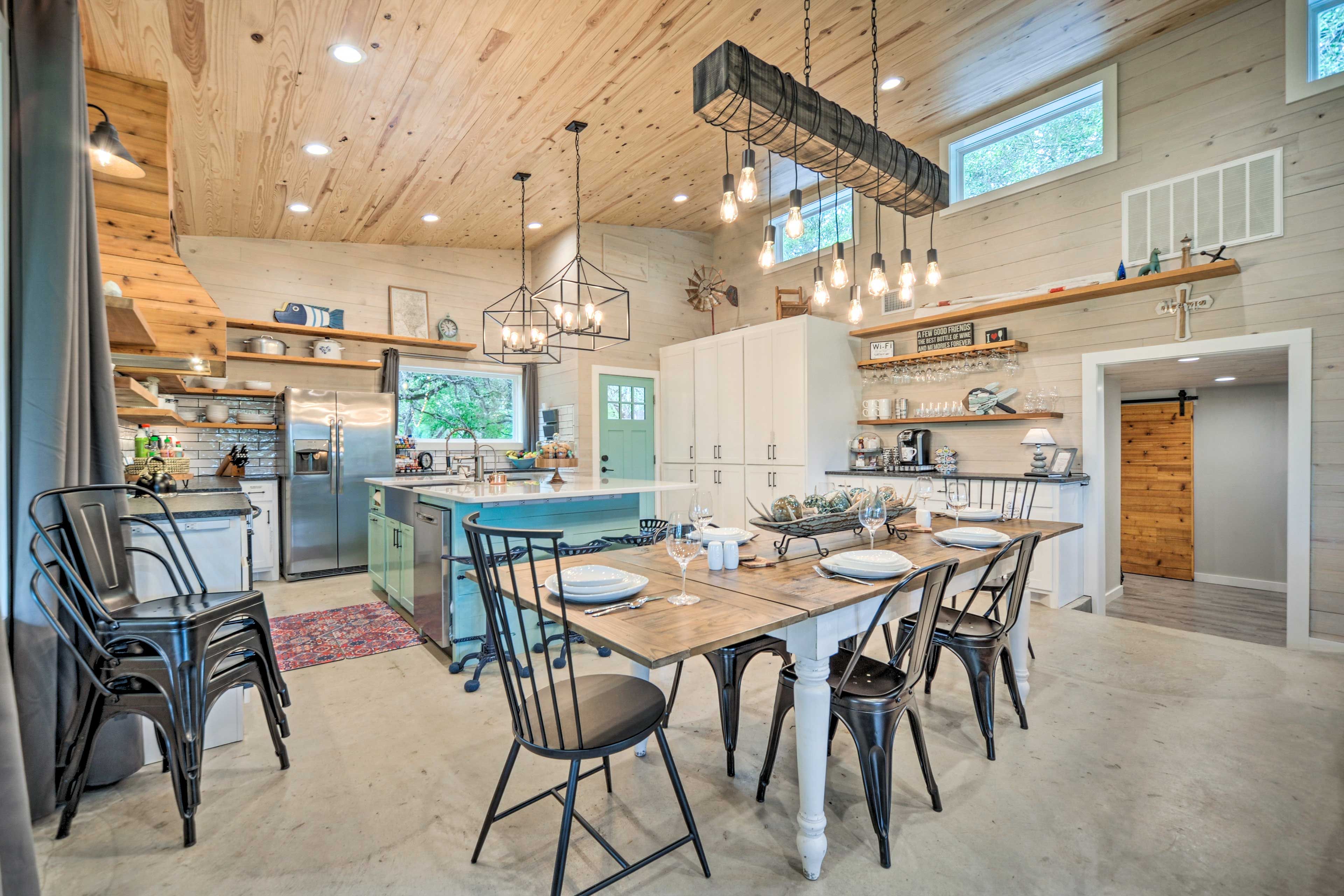 Dining Area | Unit 1