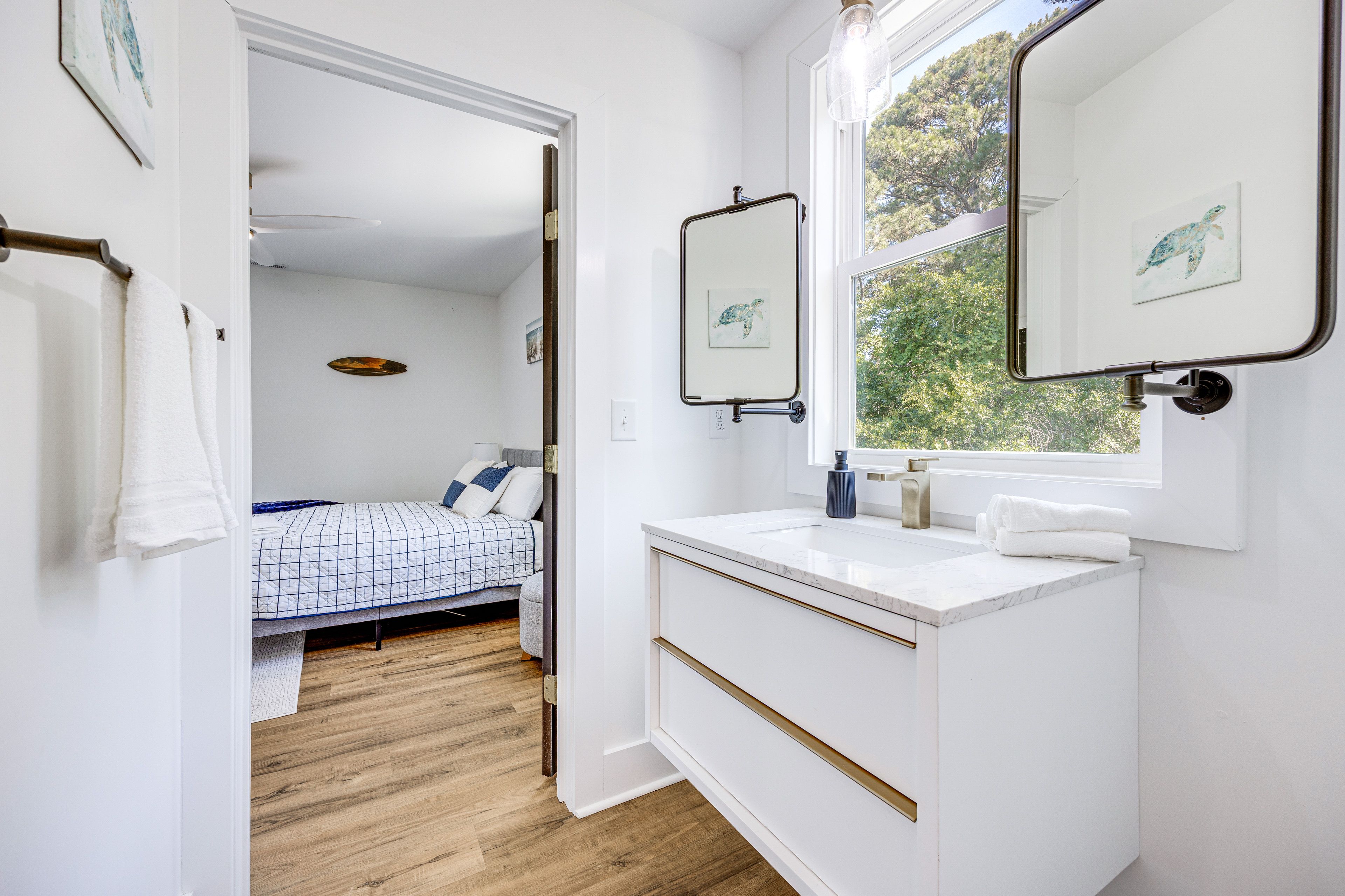 Bathroom | Upper Level