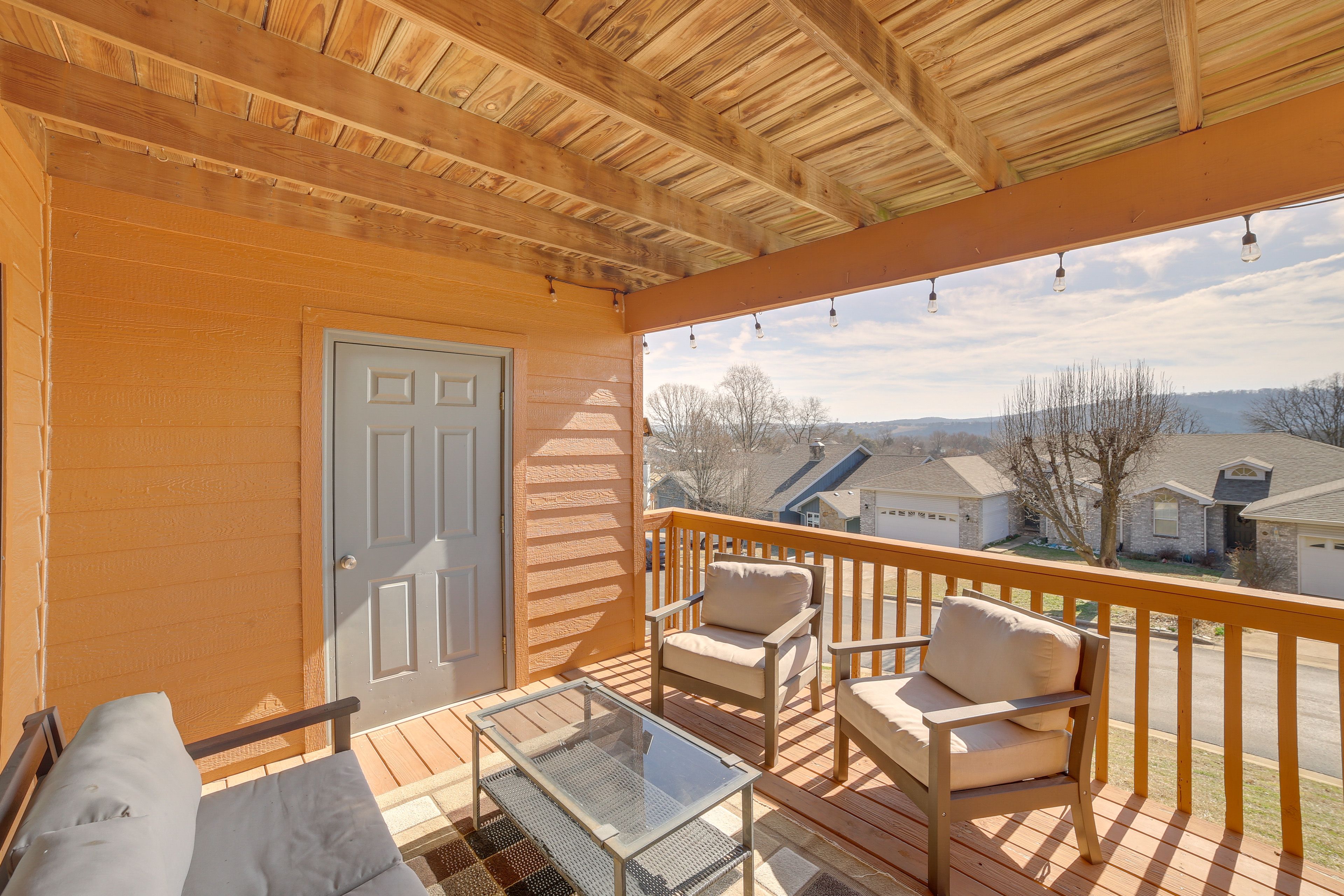 Furnished Deck