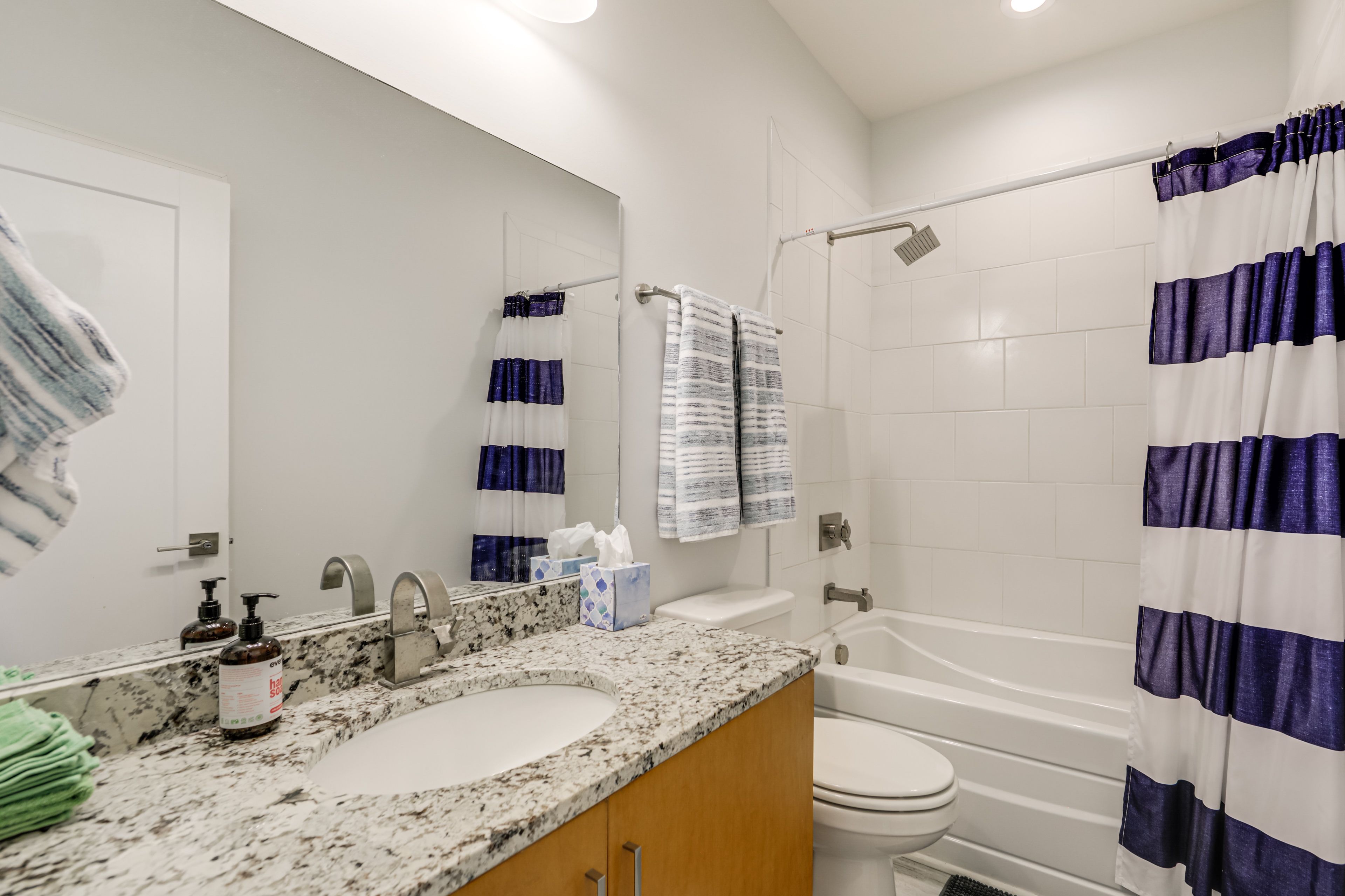 Full Bath | Main Level