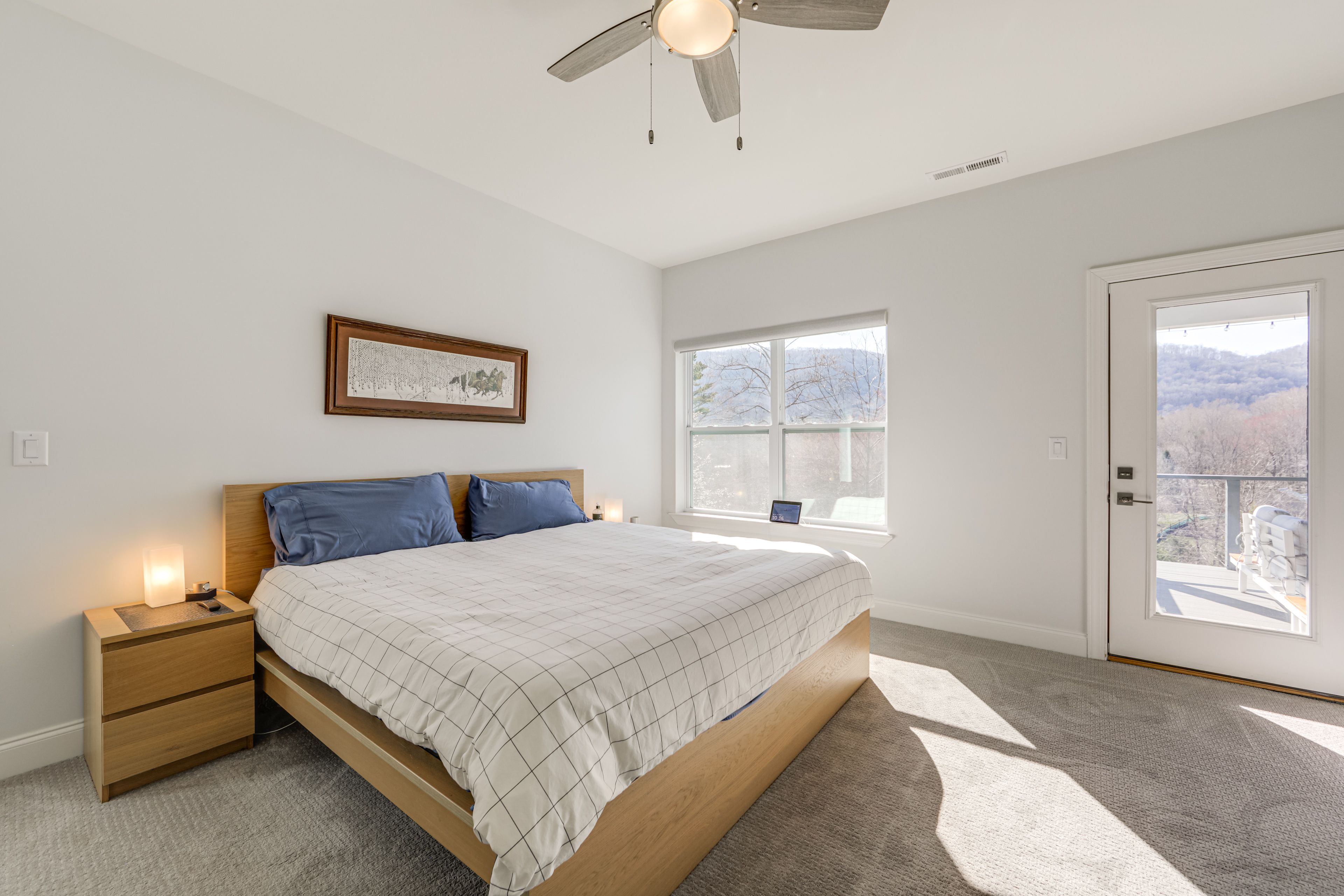 Bedroom 1 | King Bed | Main Level