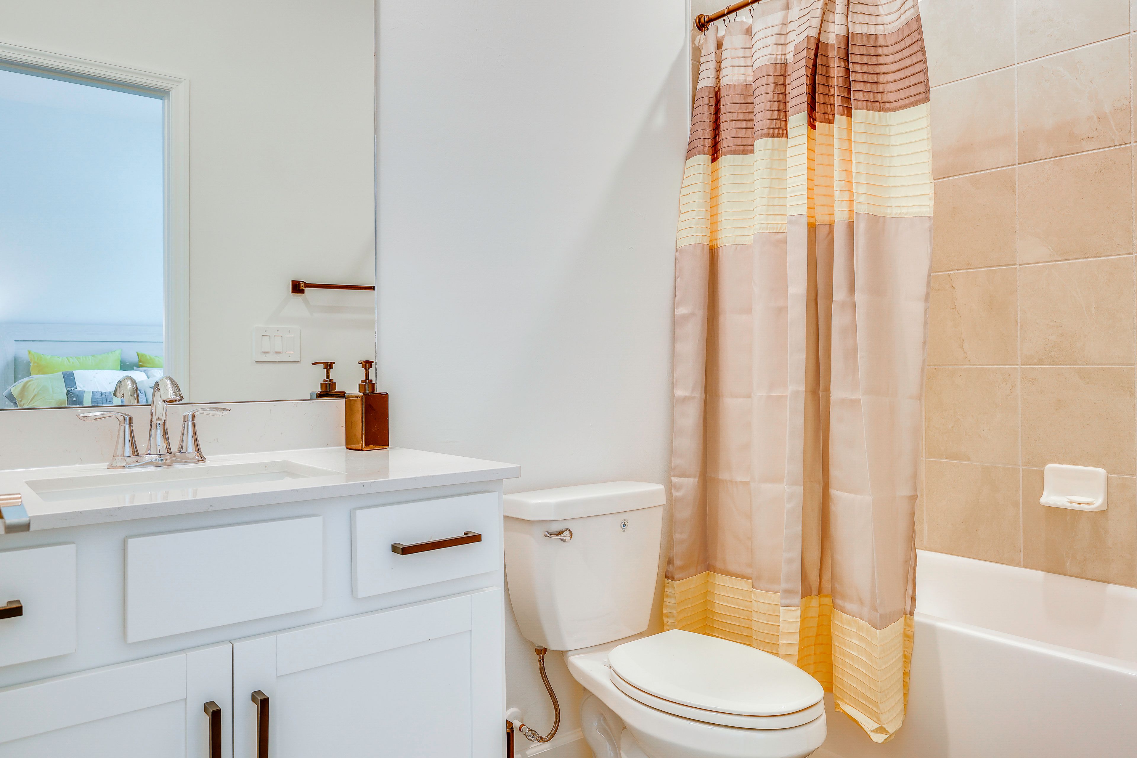 En-Suite Bathroom