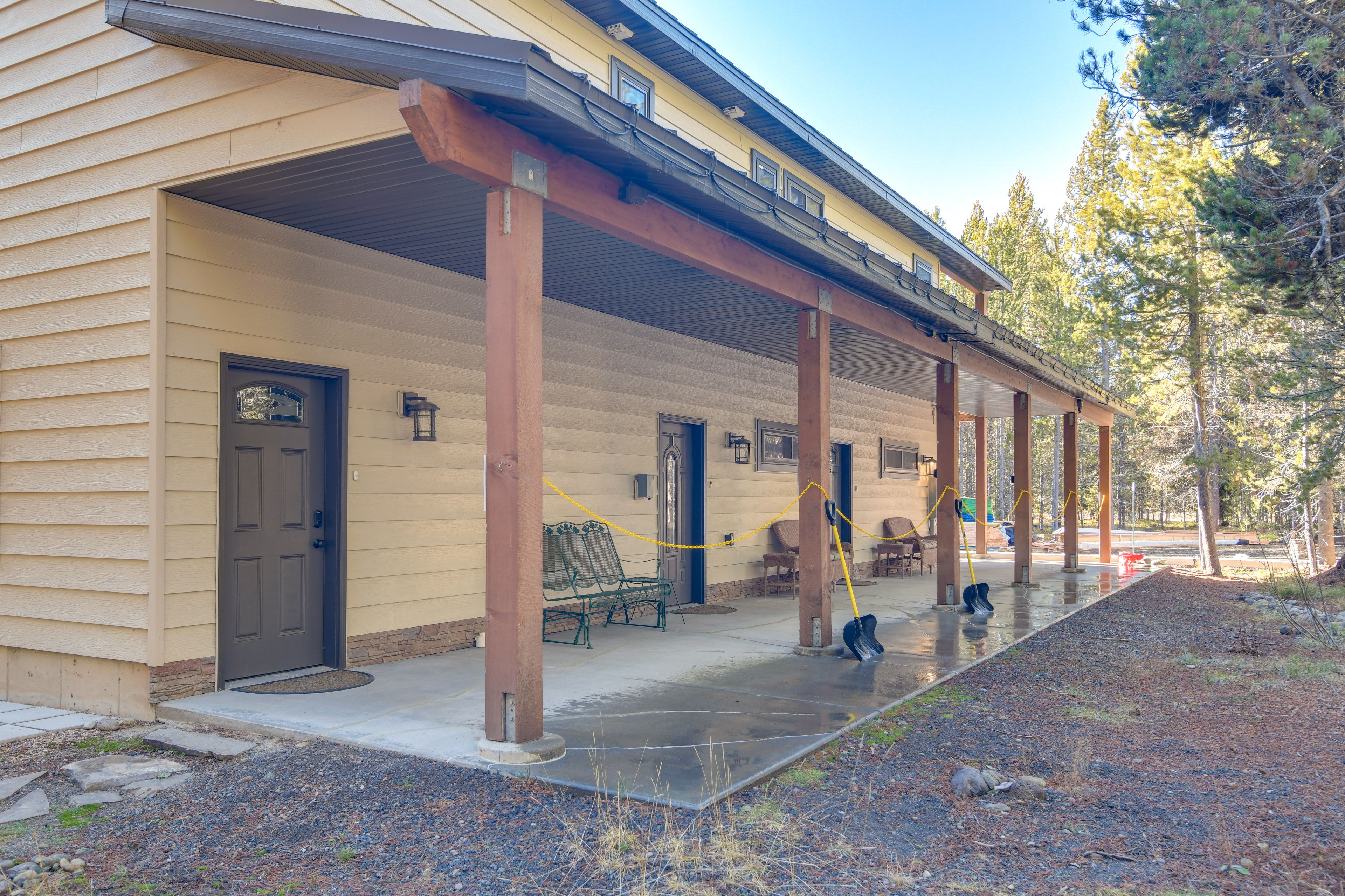 Unit Entrances