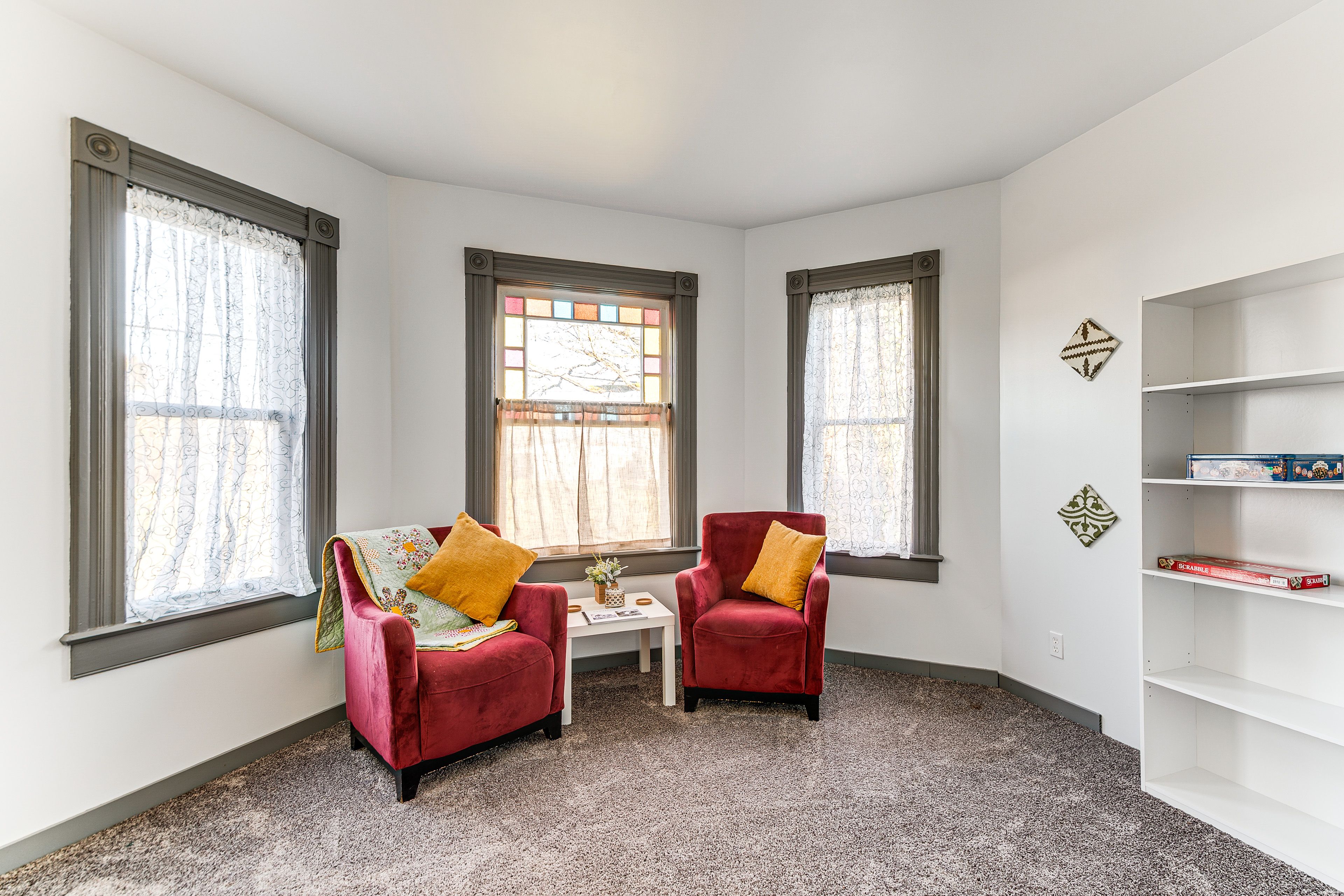 Den | 2nd Floor