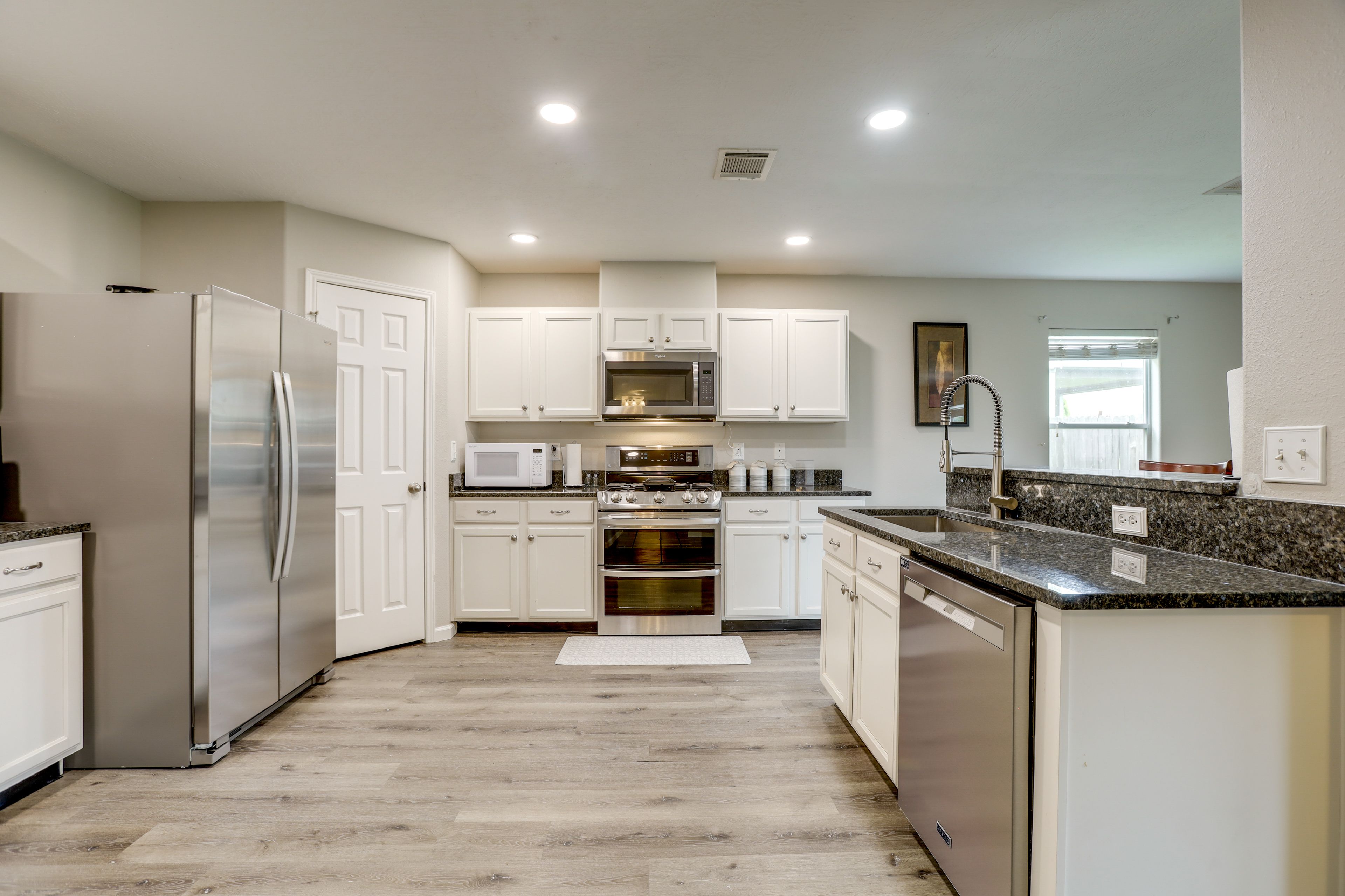 Kitchen | 1st Floor