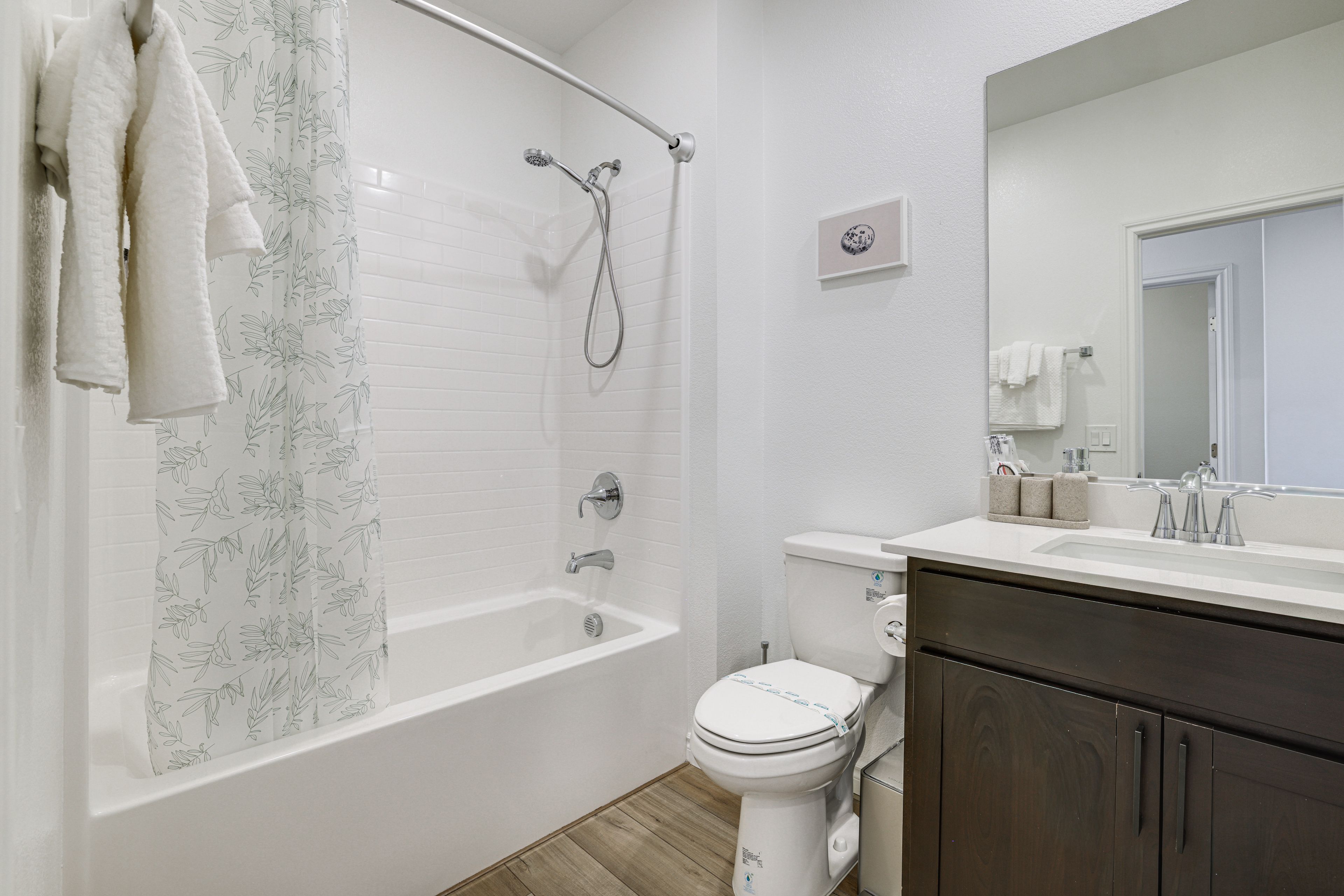 Unit 1 | Full Bathroom | 2nd Floor