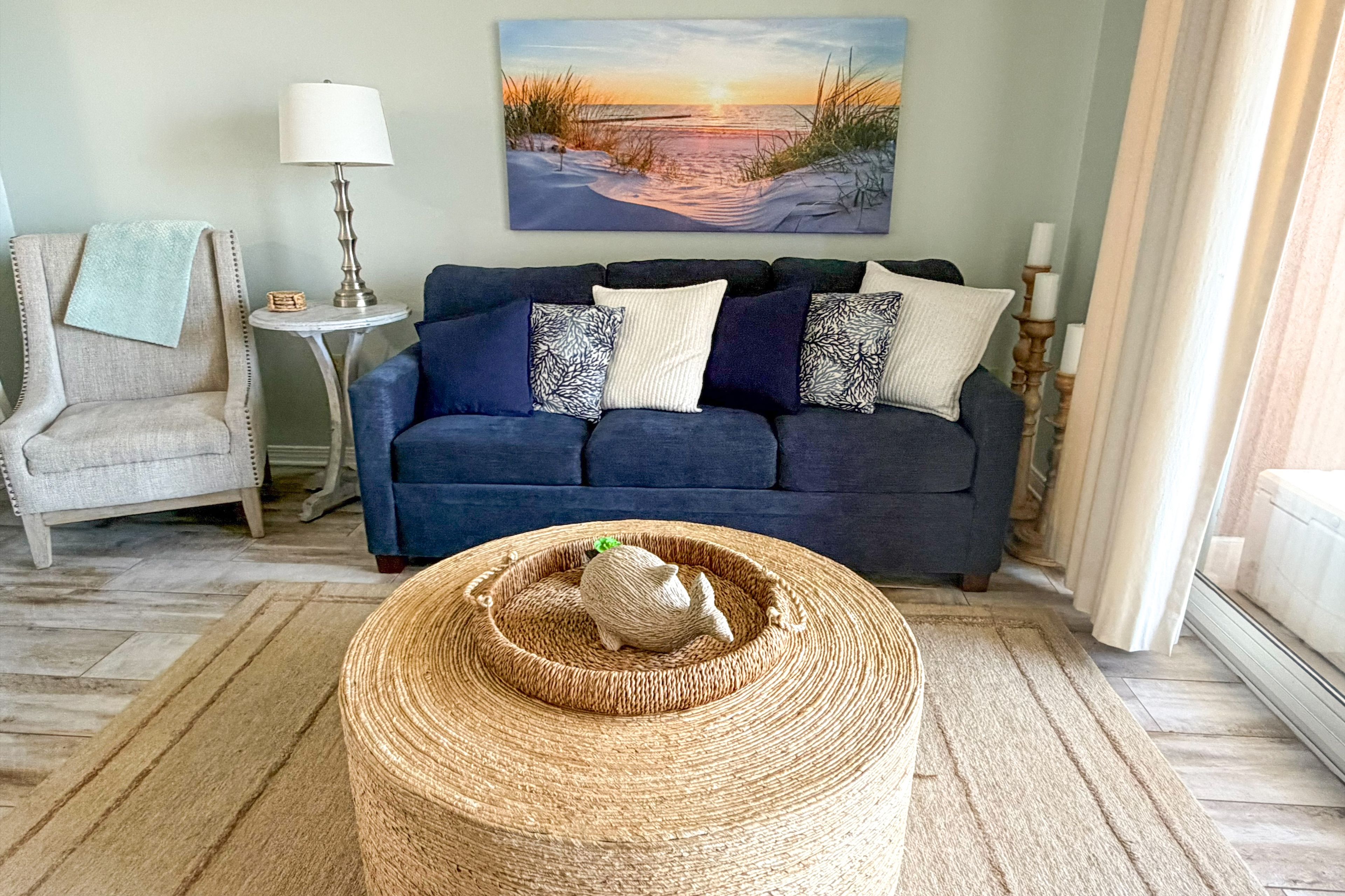 Living Room | Queen Sleeper Sofa