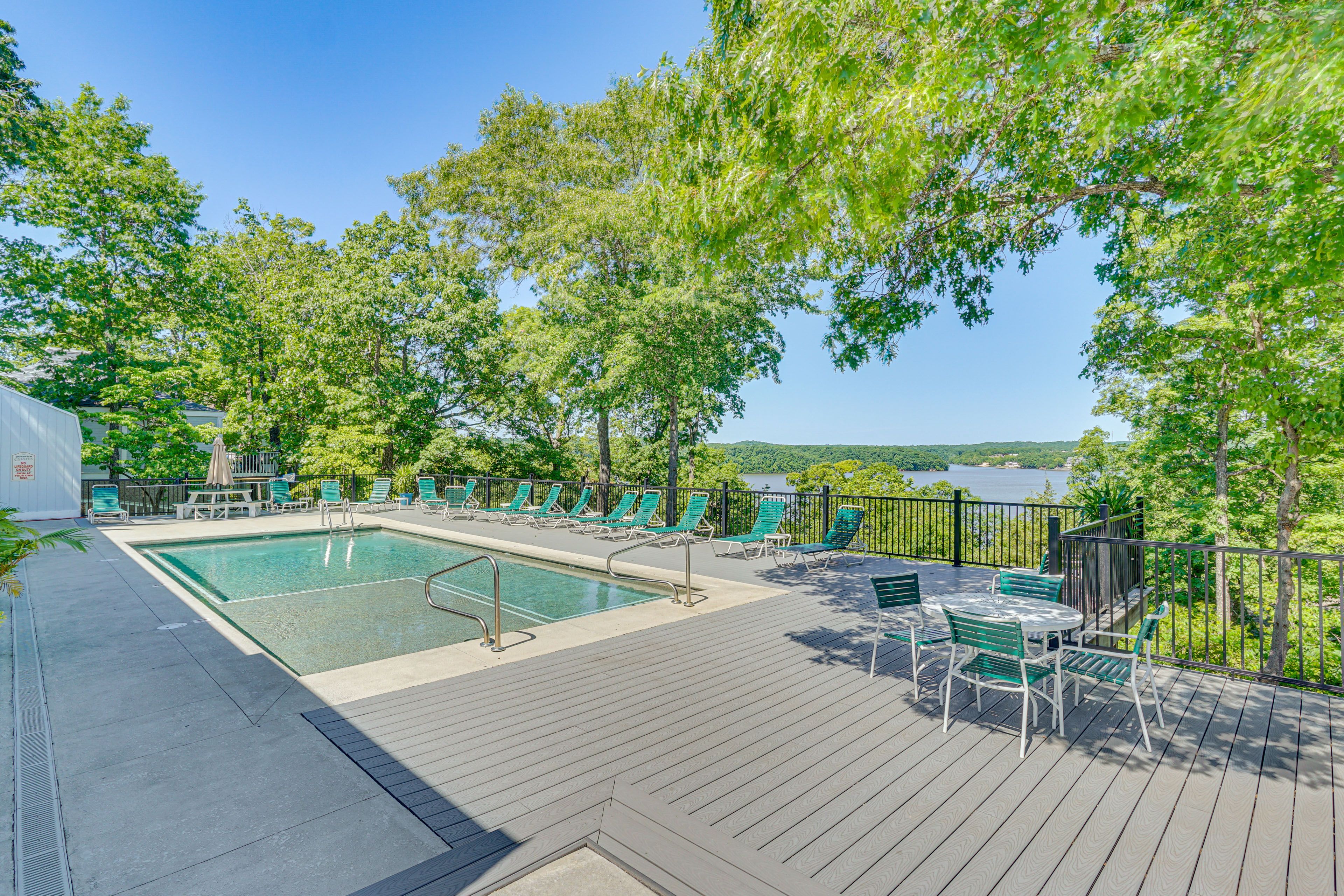 Tan-Tar-A Estates | Community Amenities