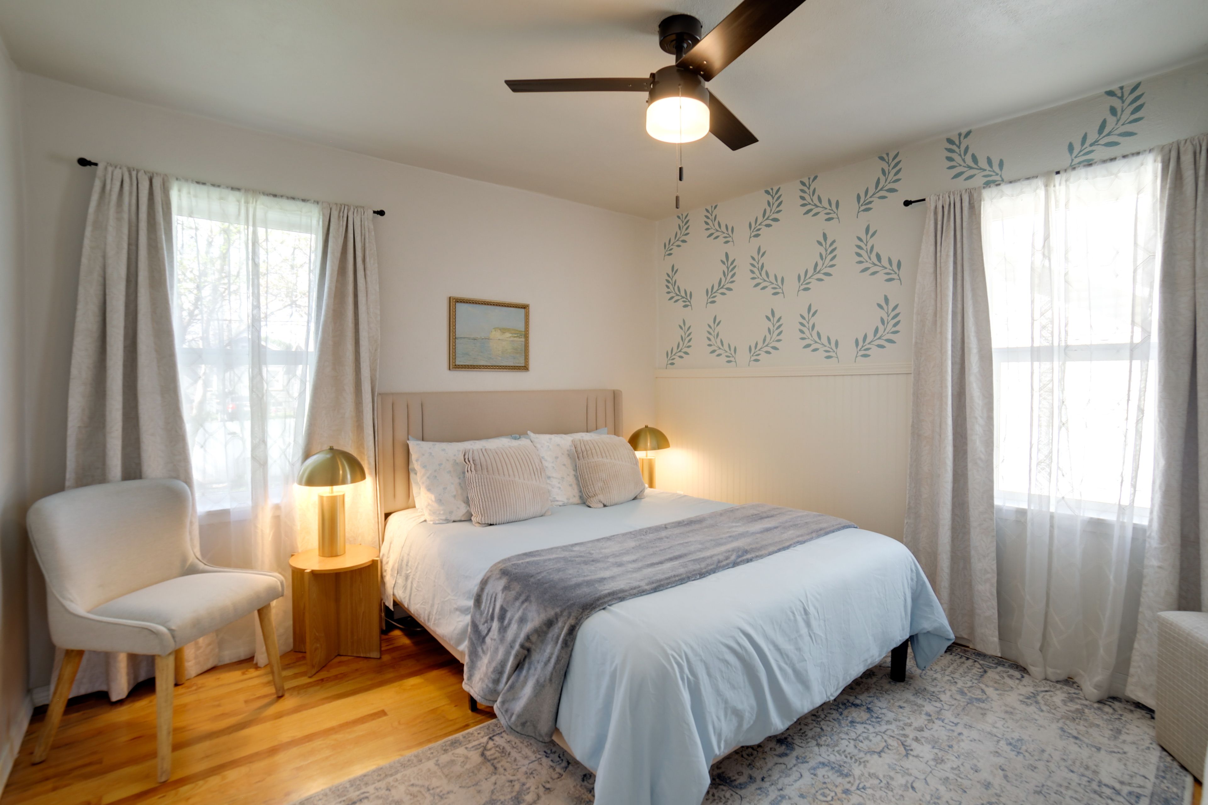 Unit 1 | Bedroom 1 | Queen Bed