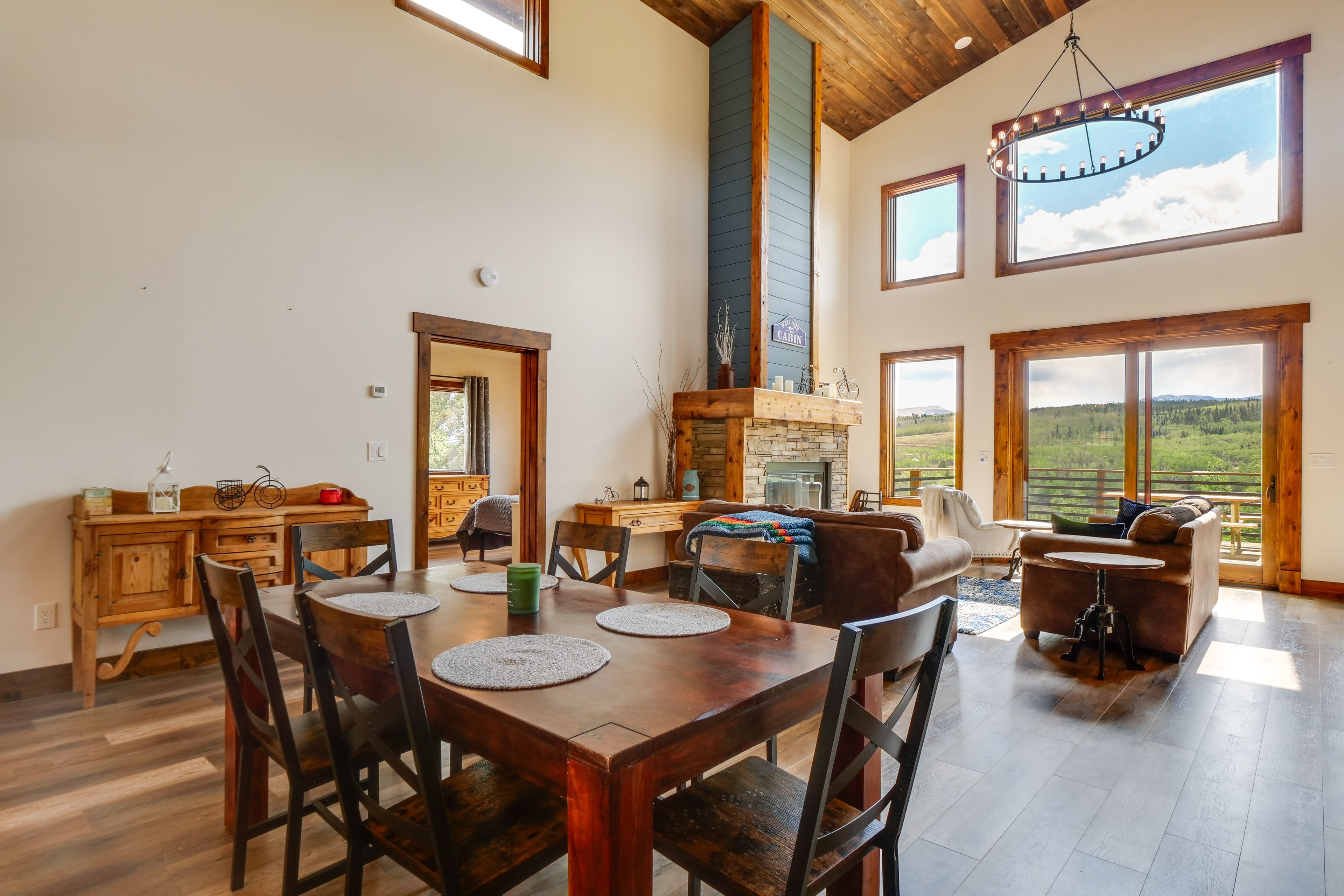 Living Room | Dining Table | Picture Windows