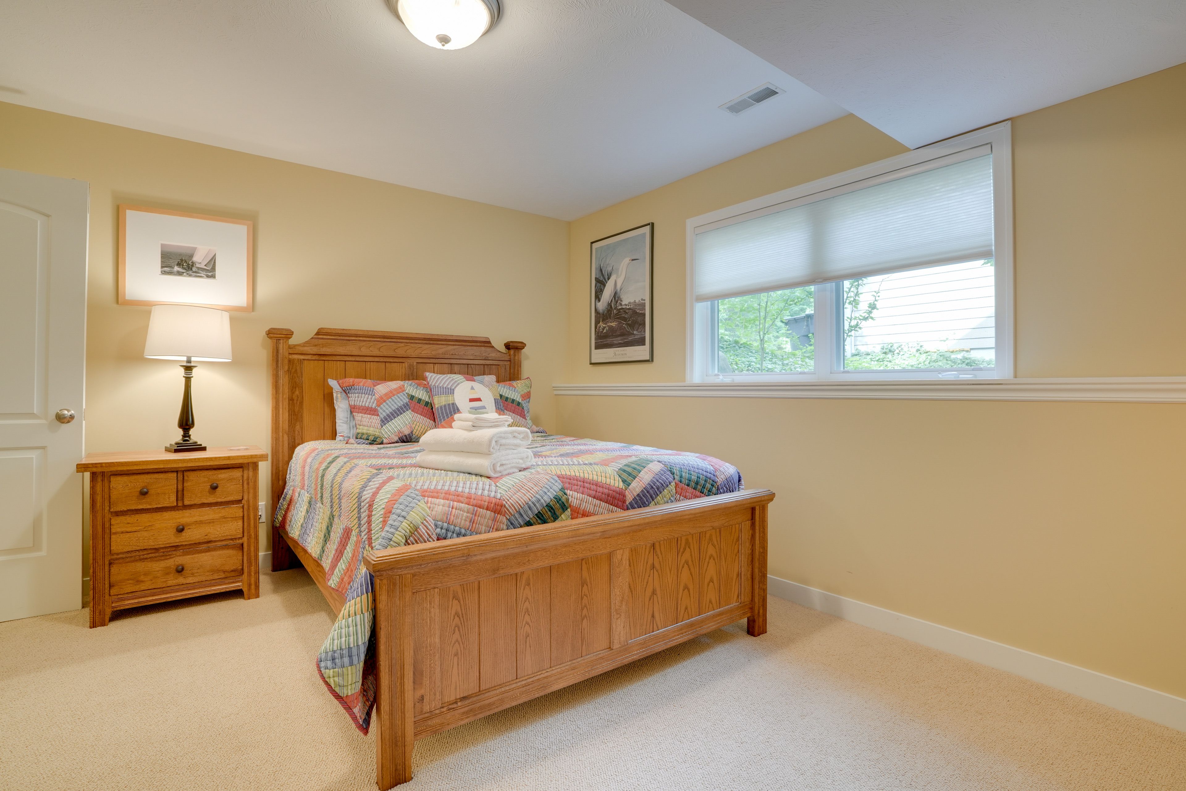 Bedroom 5 | Queen Bed | Basement