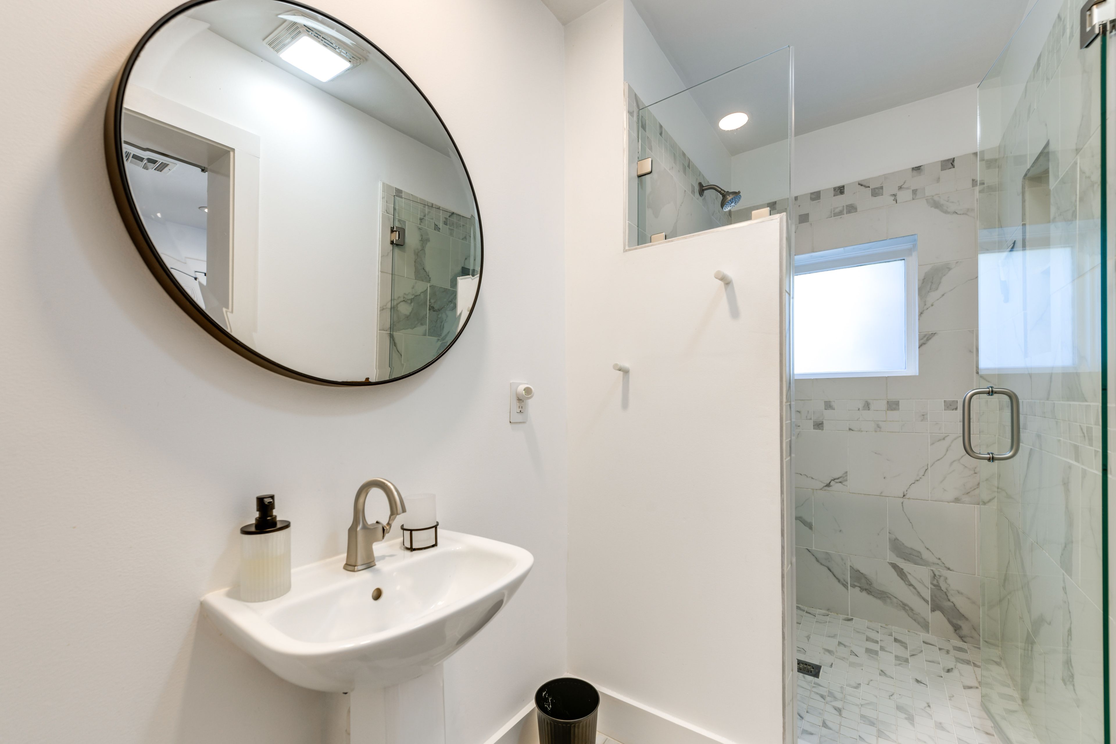 Full Bathroom | Lower Level