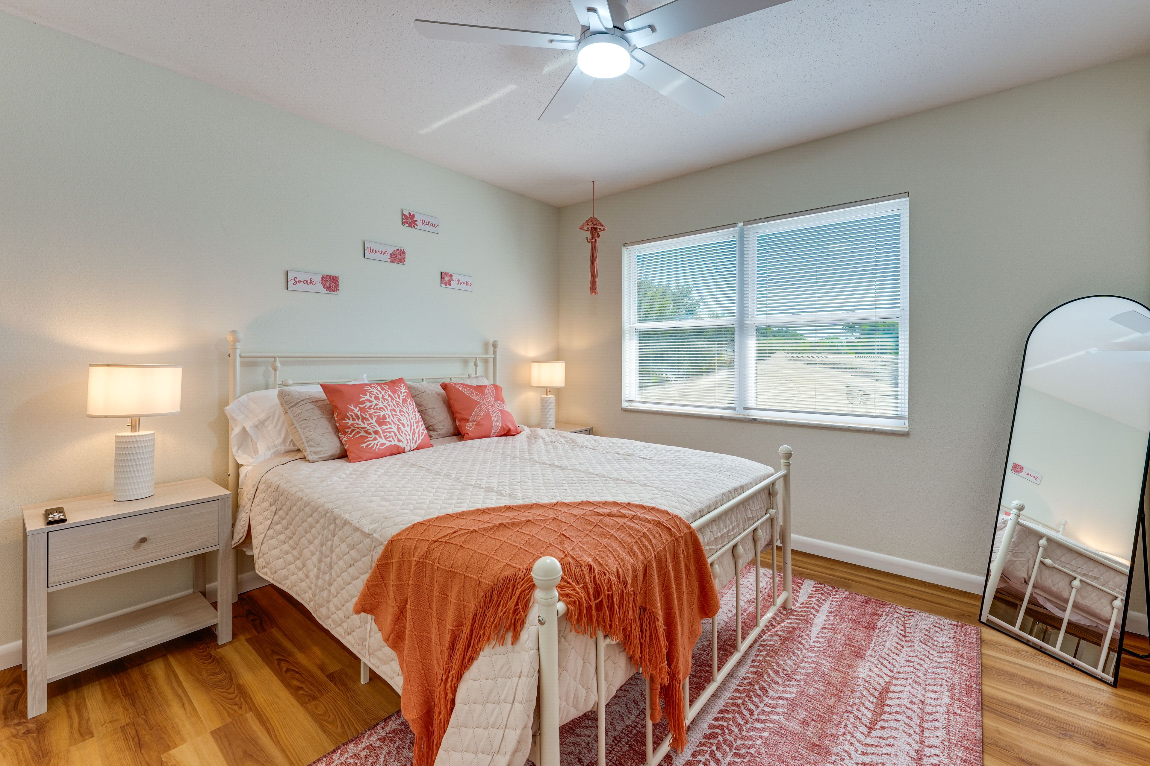 Bedroom 3 | Queen Bed | Upper Level