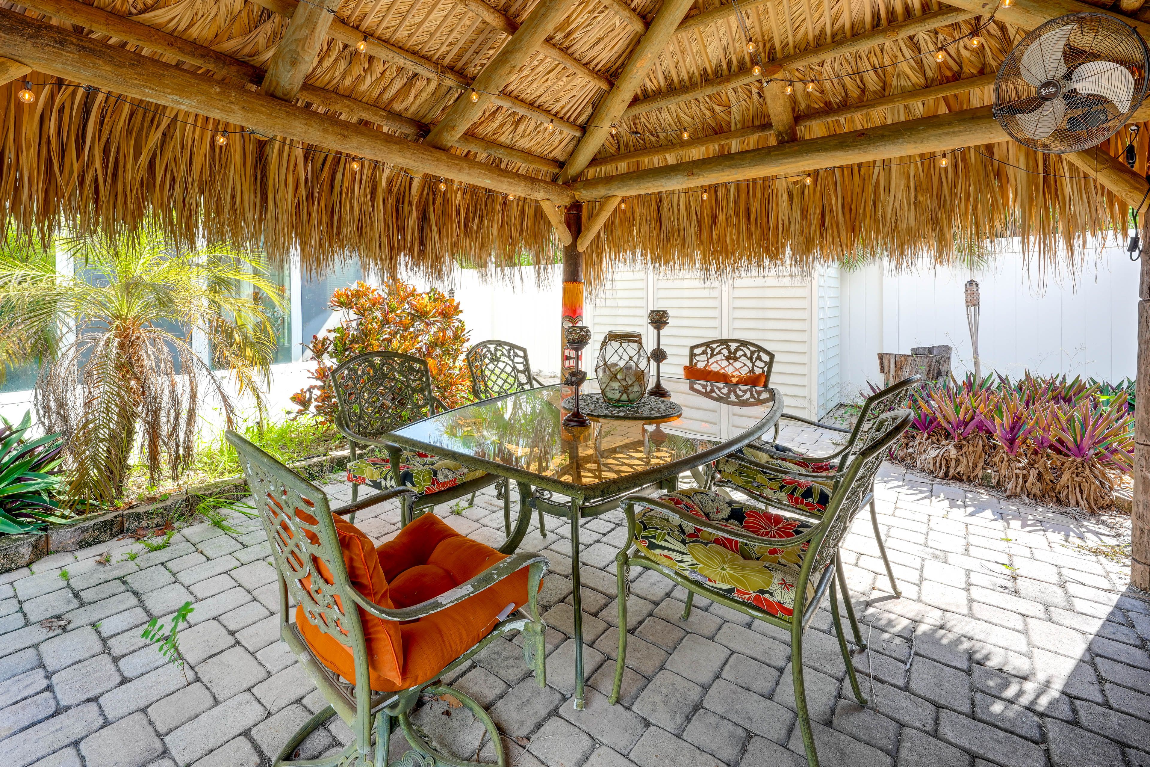 Tiki Hut Area